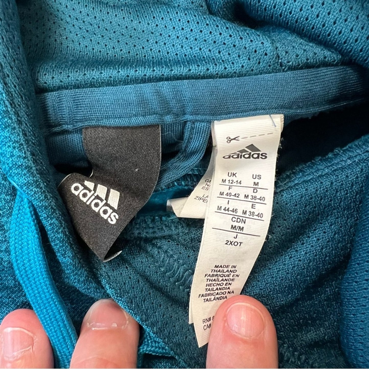 Adidas pullover hoodie SZ MED