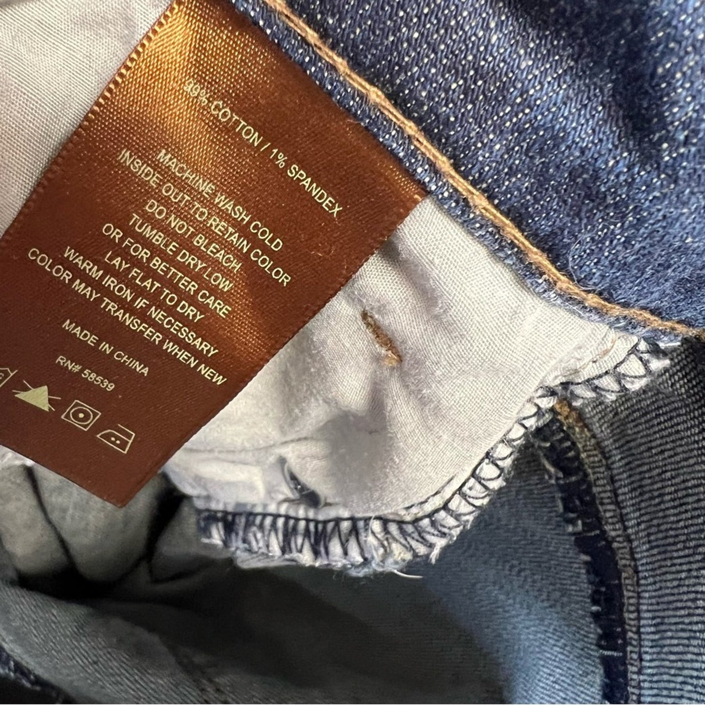 Kut from the kloth reese ankle straight leg SZ 8