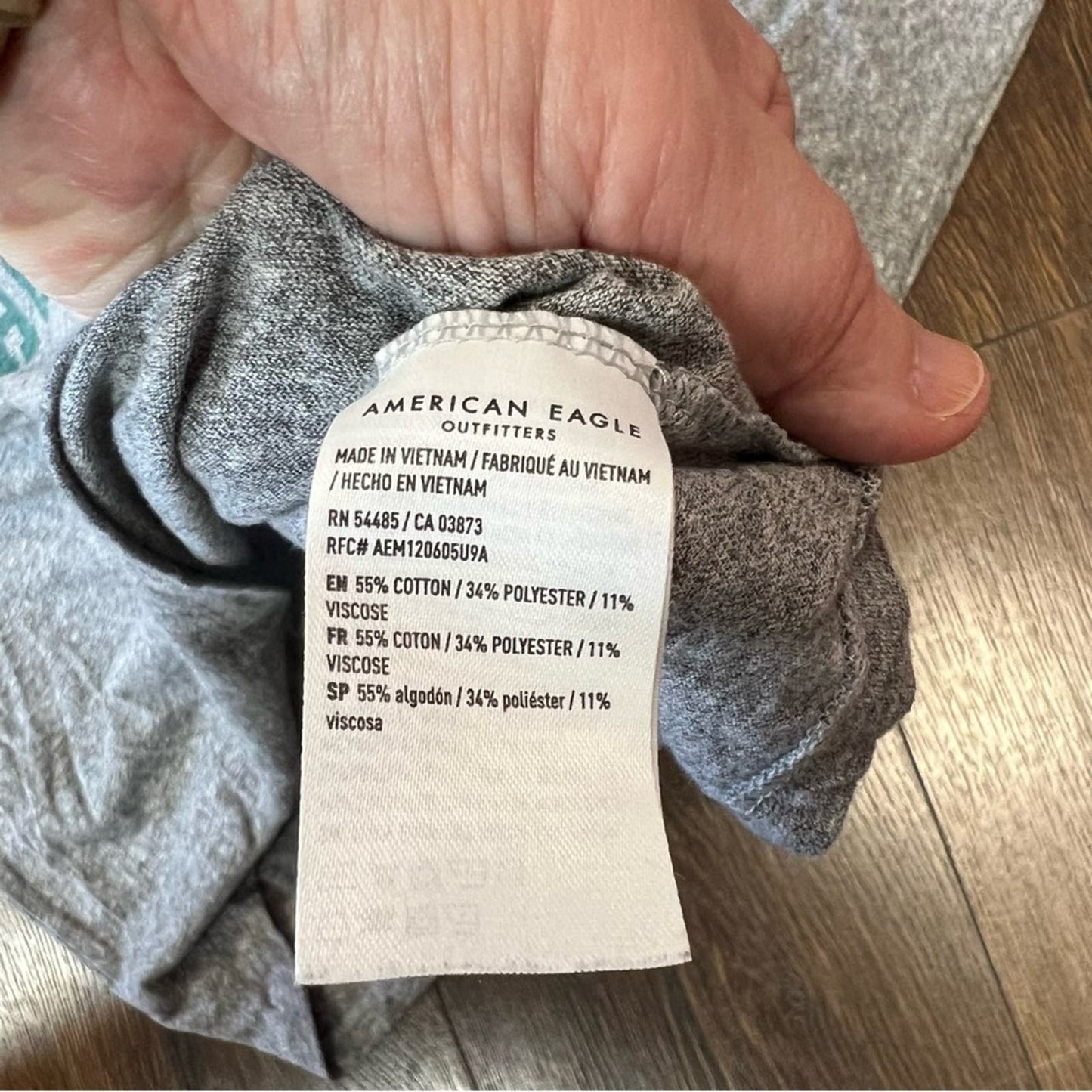 American Eagle vintage tee SZ MED