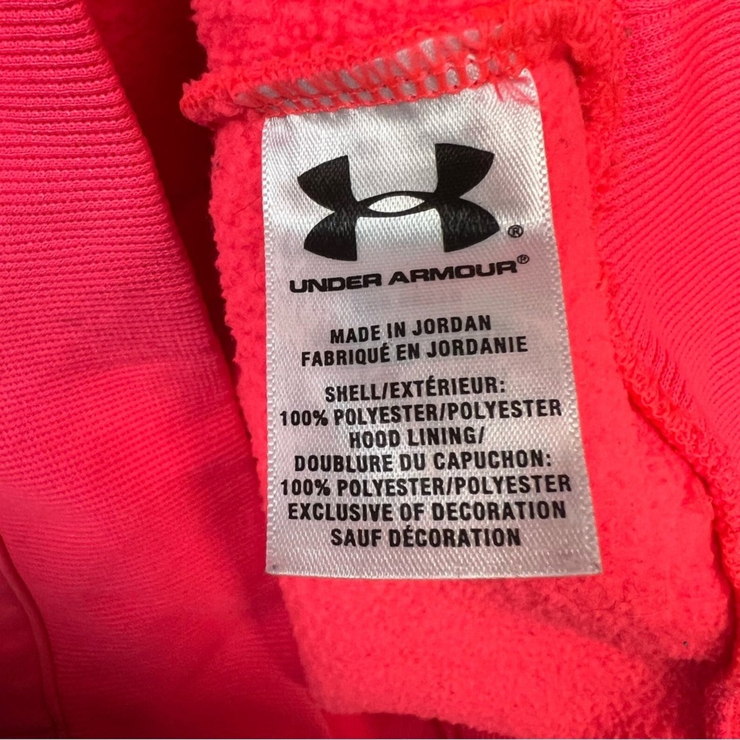 Under Armour semi-fitted hoodie SZ MED
