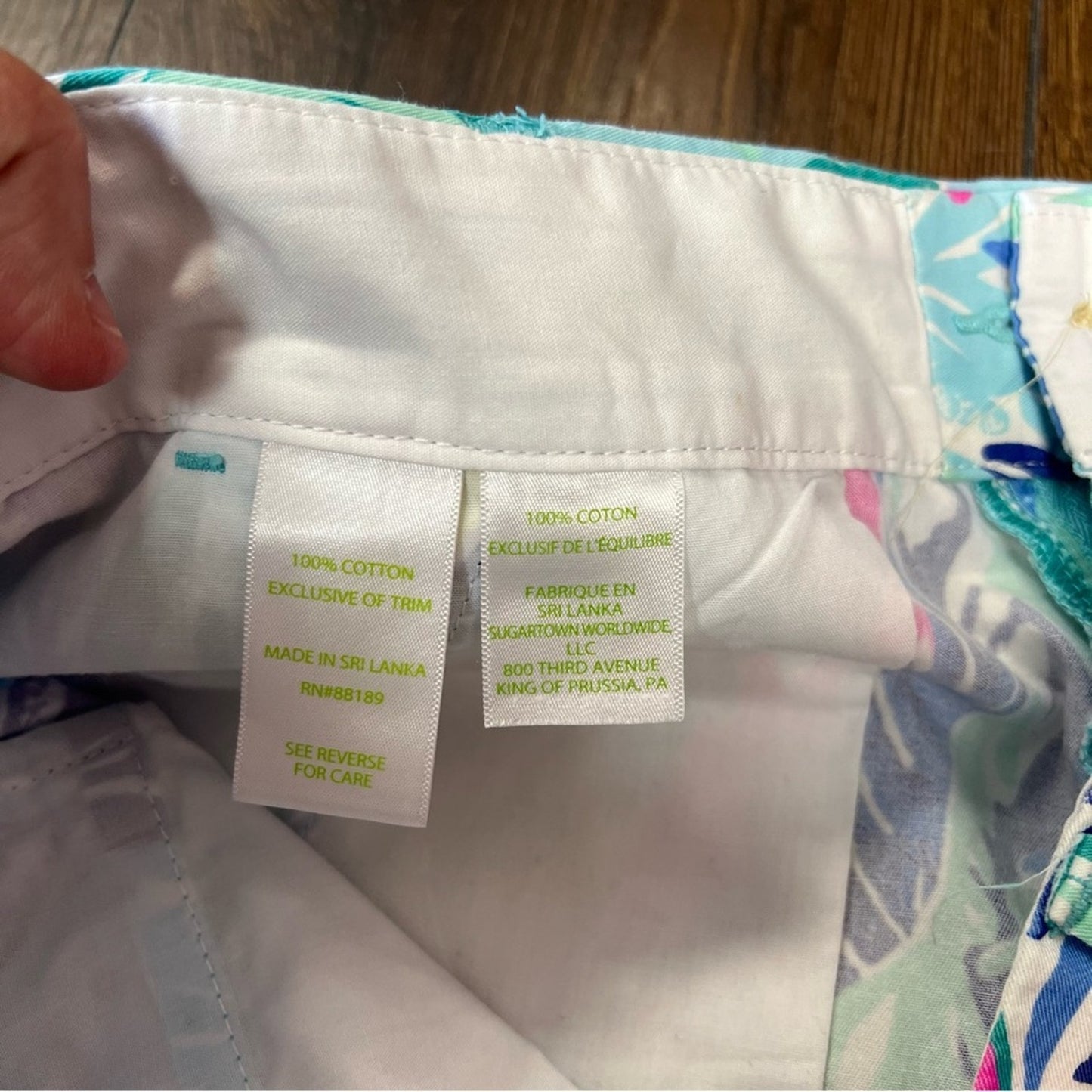 Lilly Pulitzer The Jayne Short in Light as a Feather SZ 6