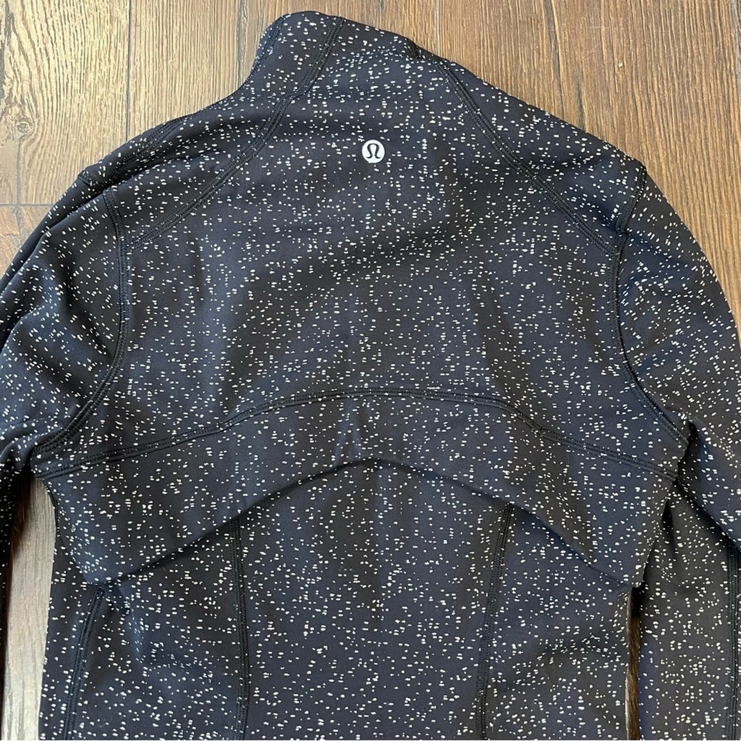 Lululemon Define Pullover SZ 4