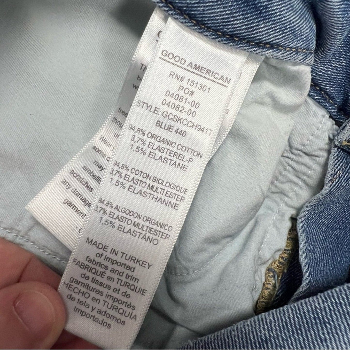 NWT Good American Good Legs Crop Chewed Hem SZ 30/10