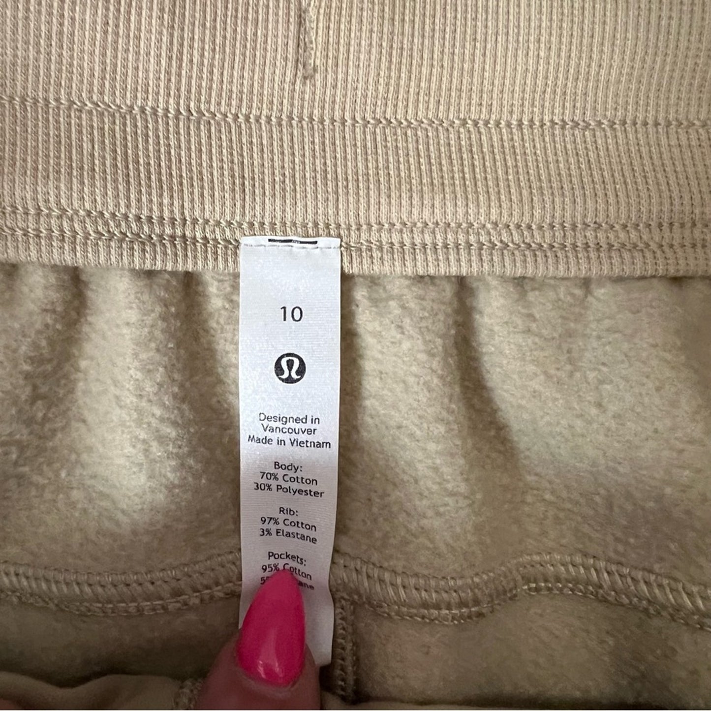 Lululemon Tan Sweatpant Scuba Joggers SZ 10