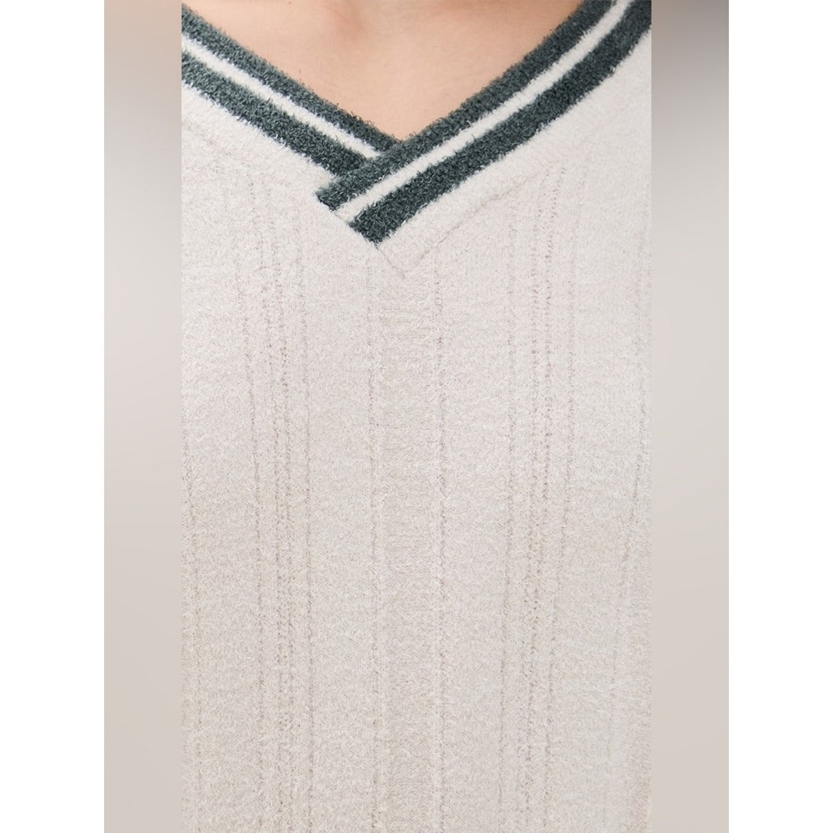 🆕 Barefoot Dreams V-Neck Pointelle Pullover Sweater SZ SM