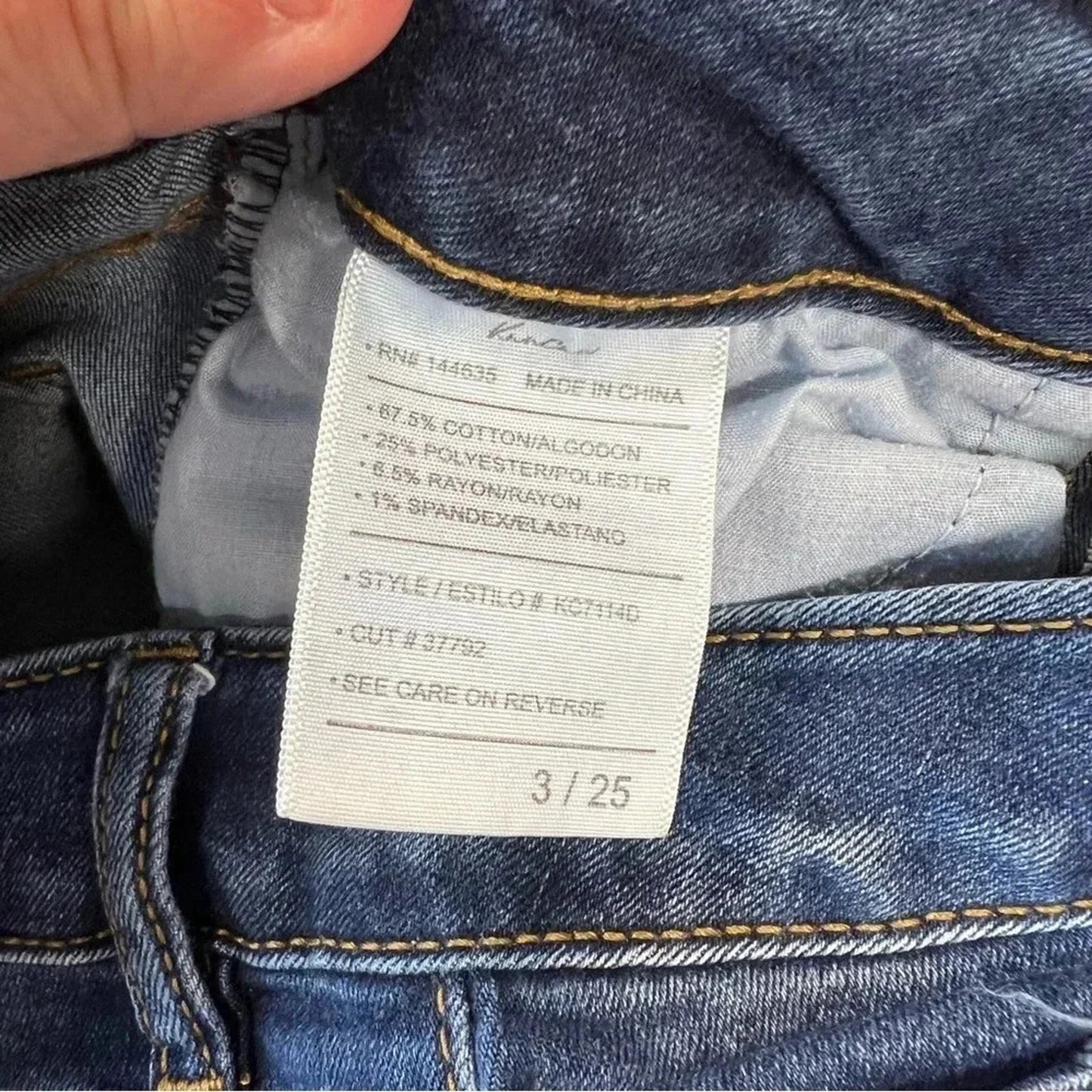 KanCan high rise button fly jeans SZ 3/25