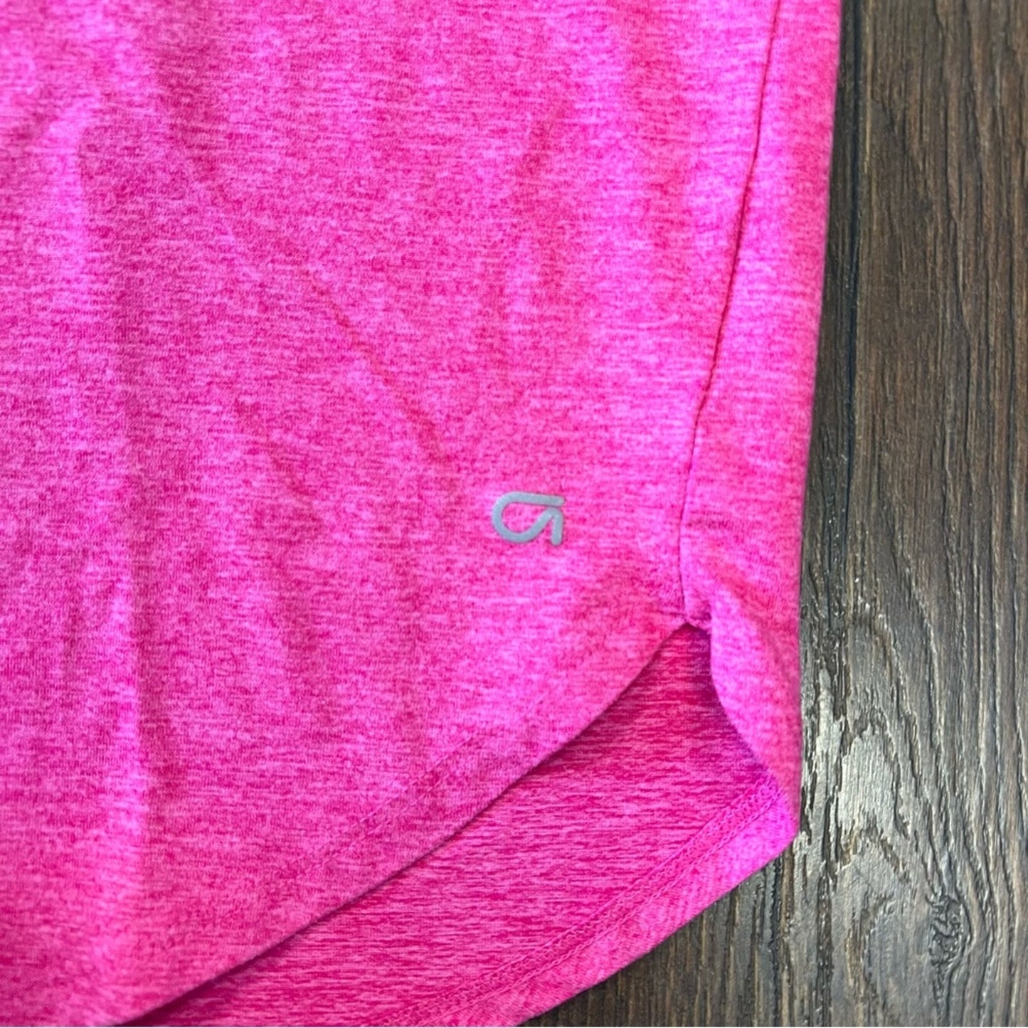 GAPFIT pink brushed tech tee SZ LG