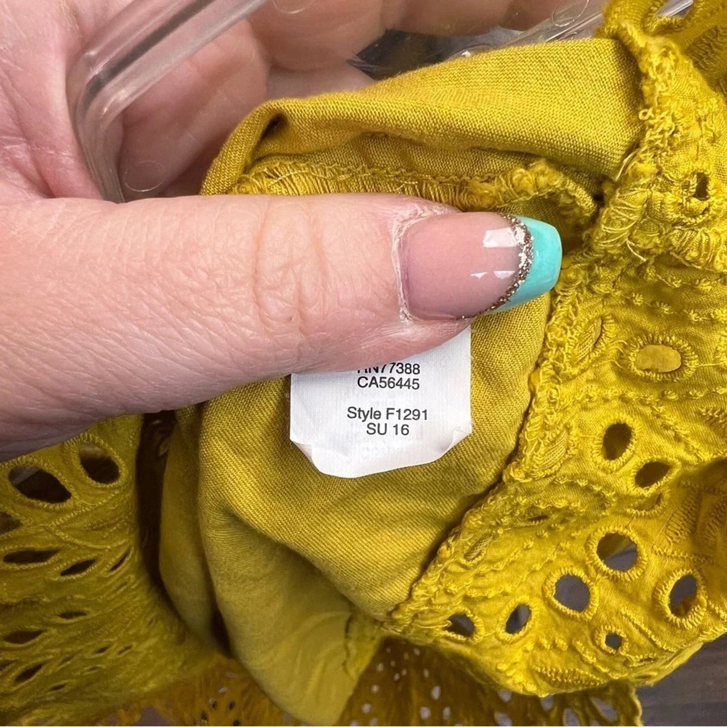 Madewell eyelet off the shoulder blouse SZ LG