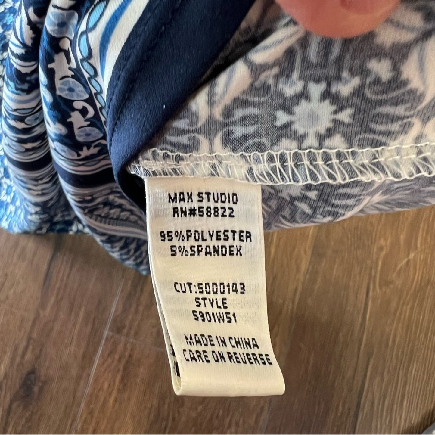 Max Studio graphic dress SZ LG