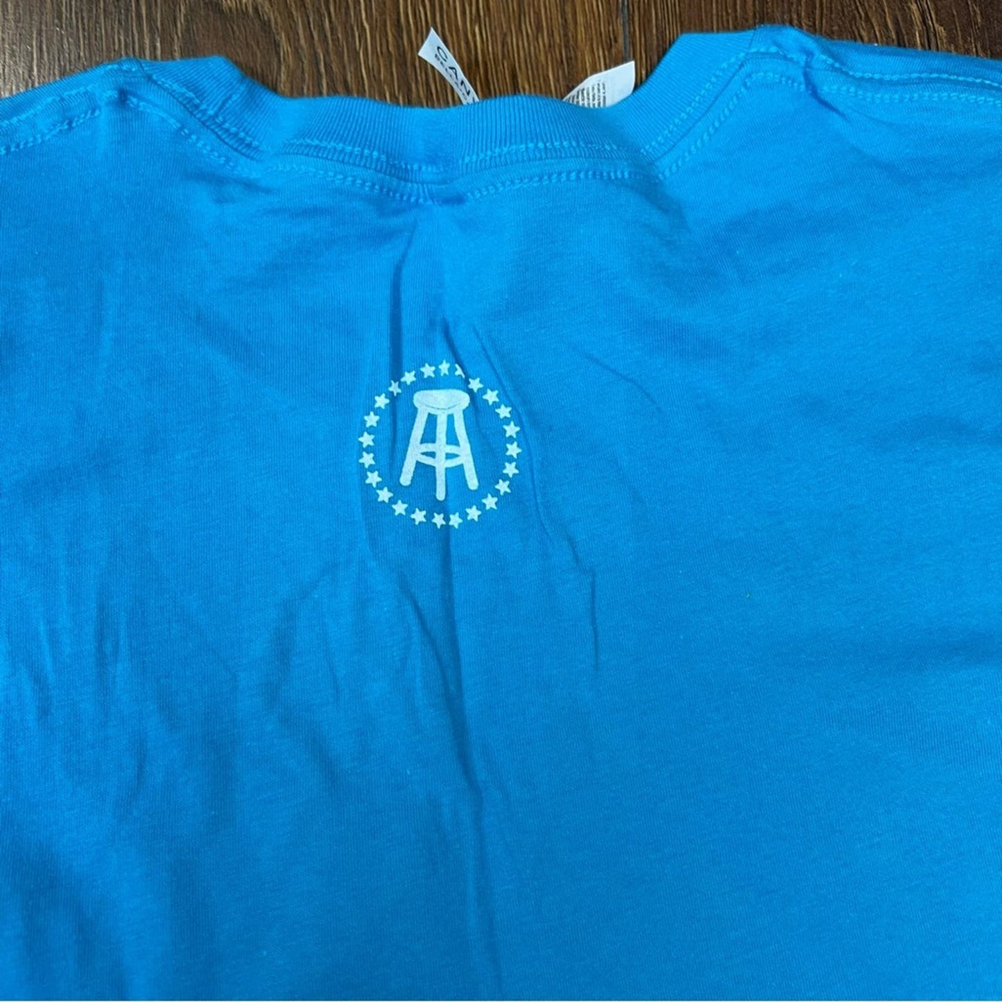 Canvas “Barstool of America” tee SZ MED