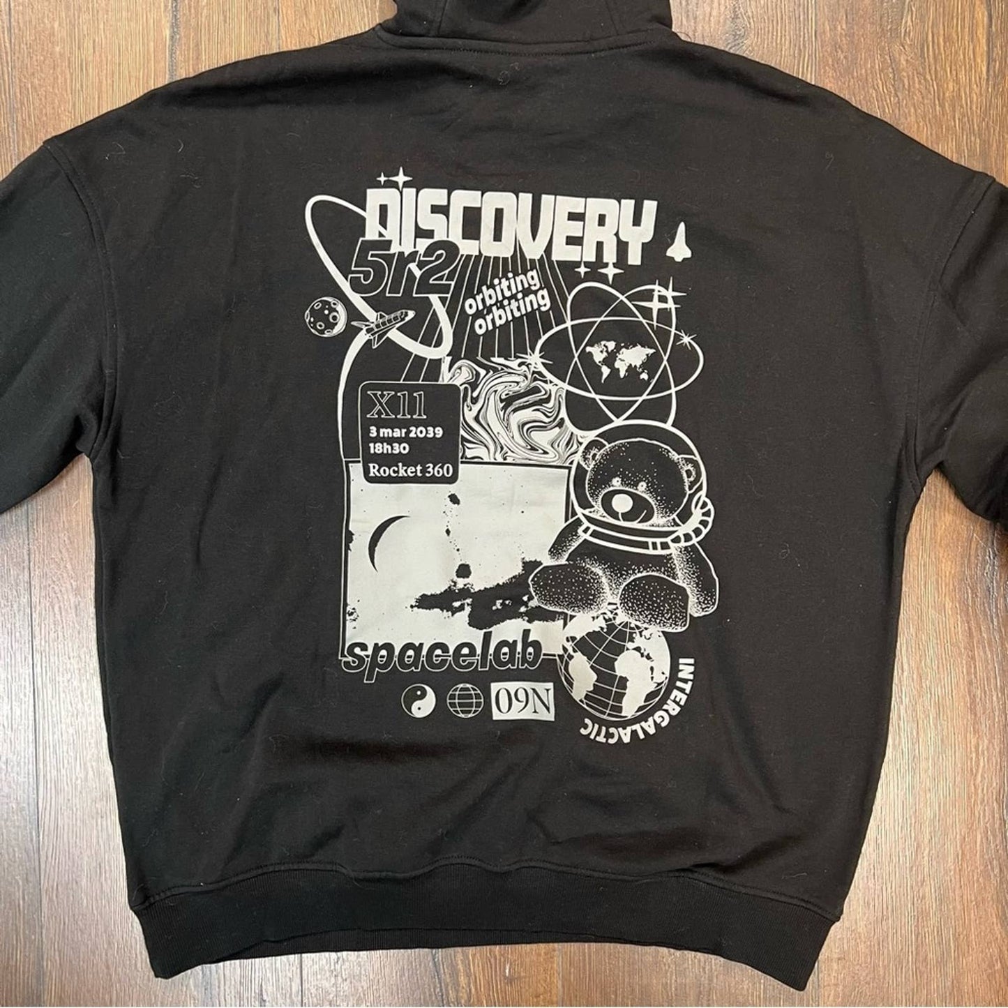 Divided black oversized NASA hoodie SZ SM