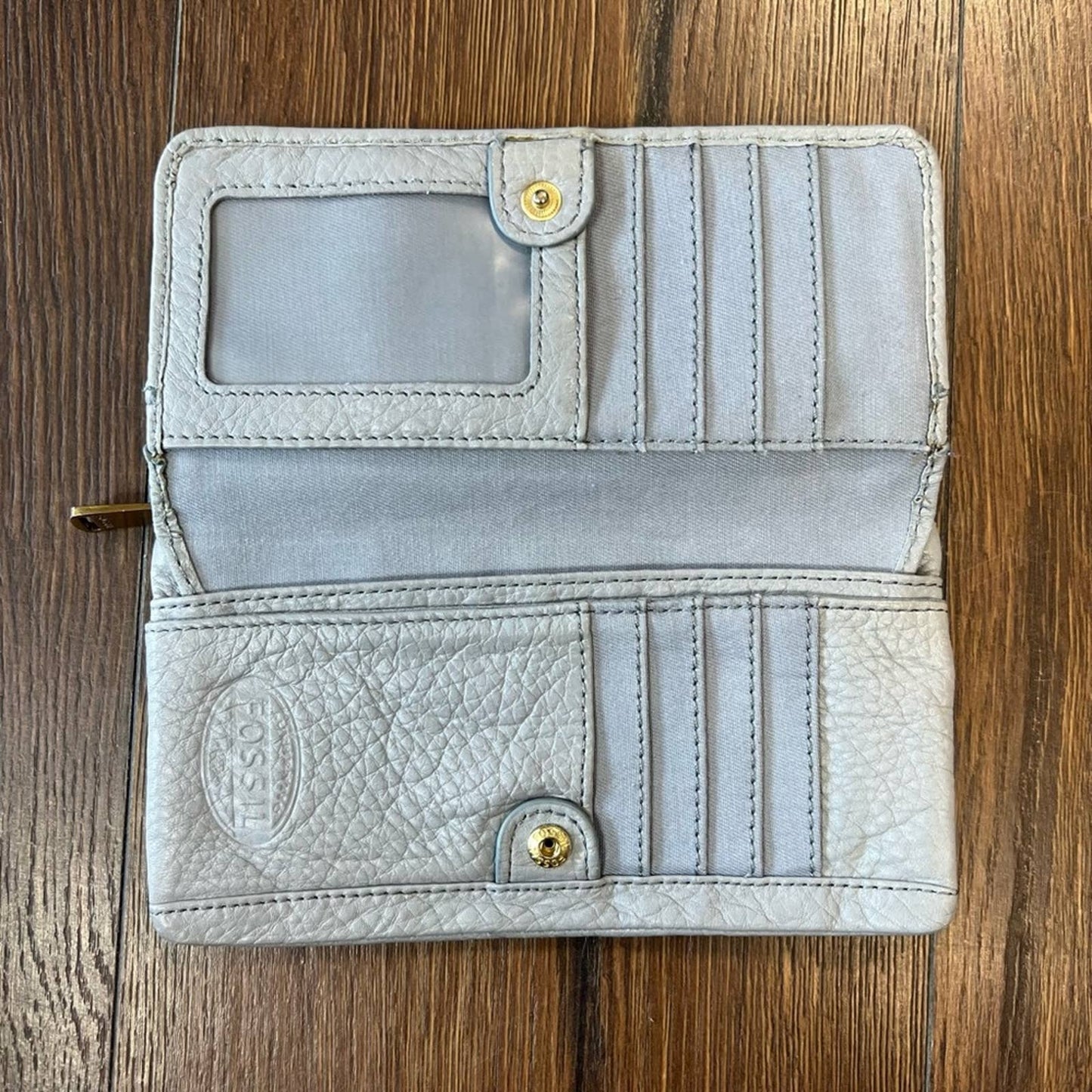 Fossil wallet
