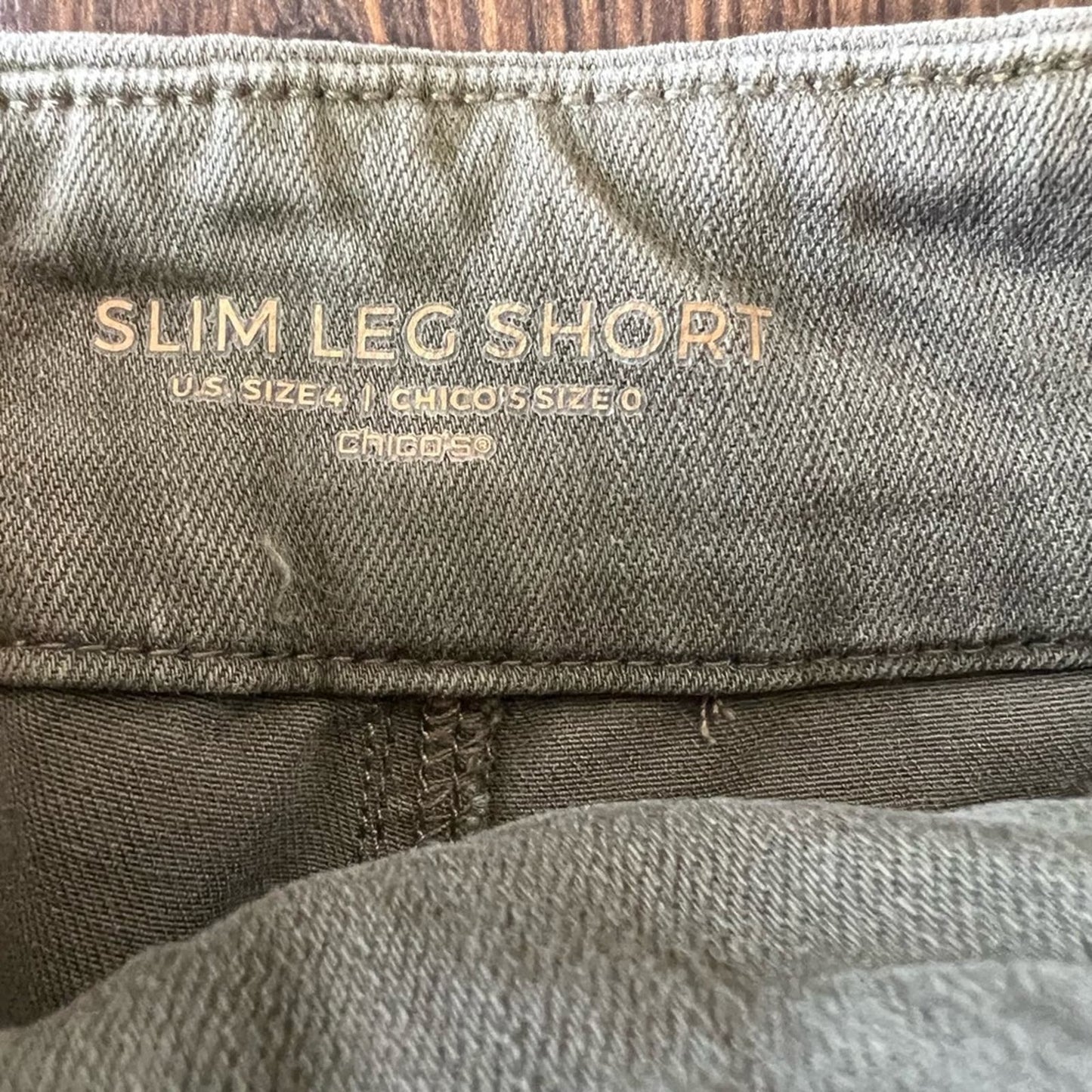 Chico’s pull on Bermuda short SZ 0