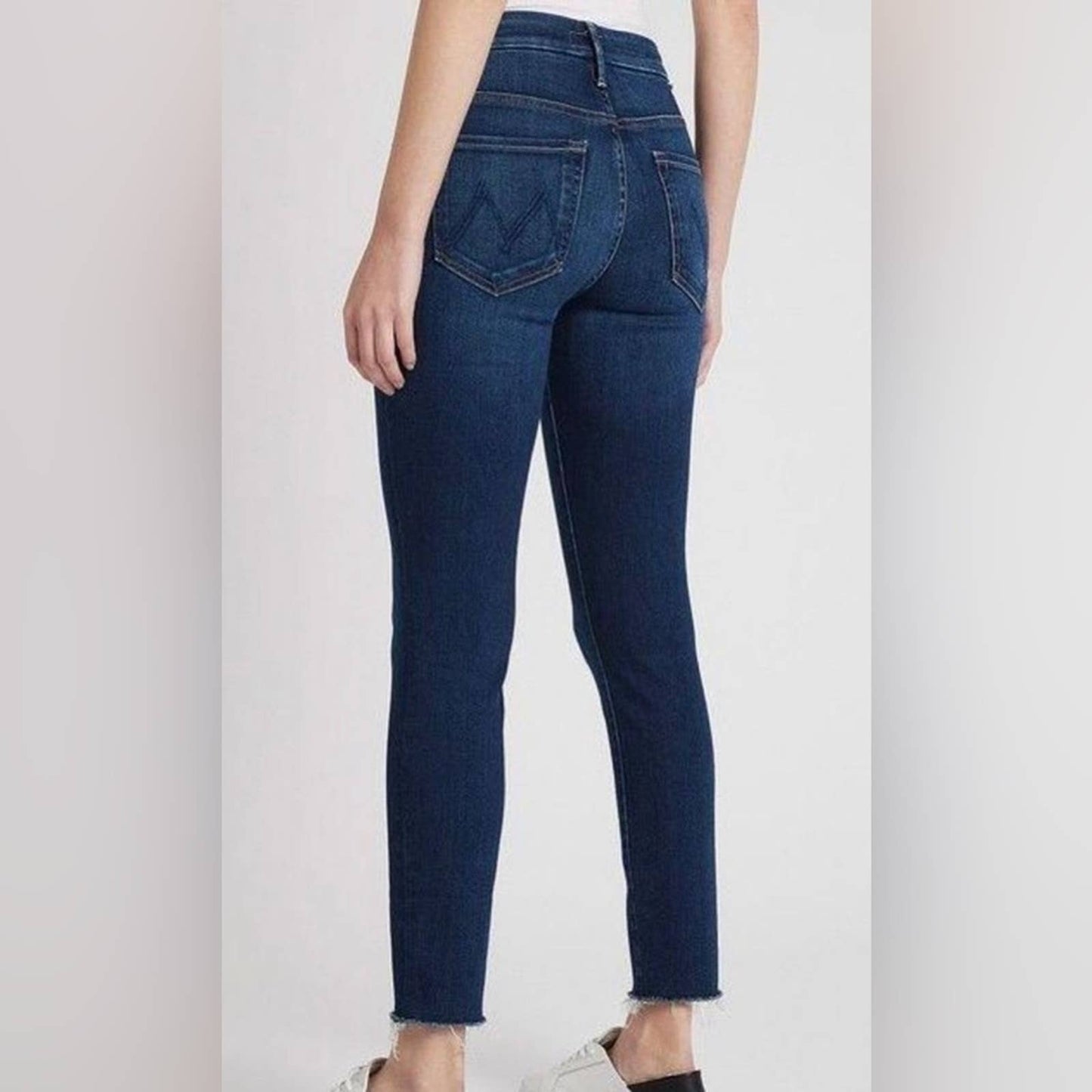 Mother high waisted looker ankle fray jeans SZ 28/6