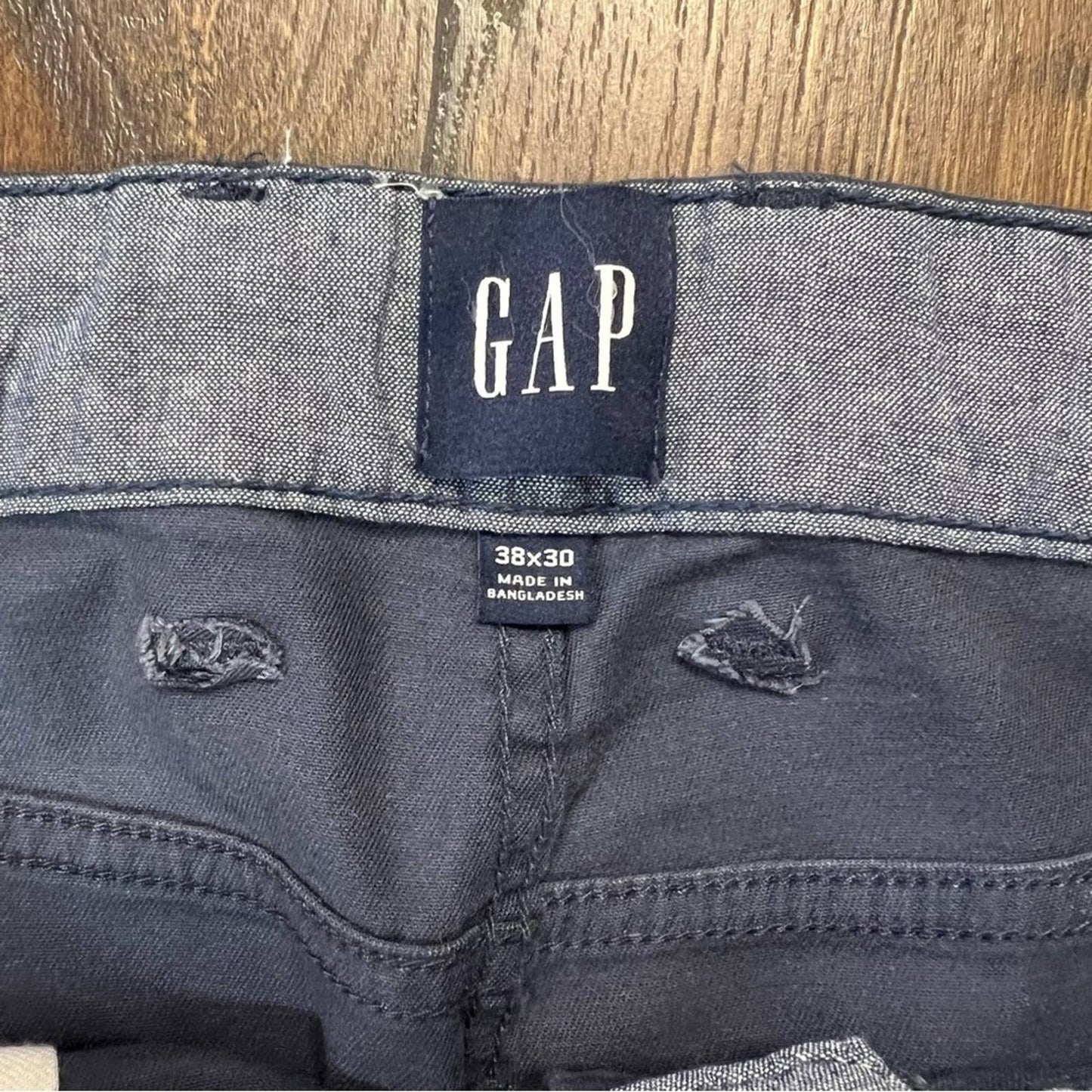 Men’s Modern Khakis in Straight Fit with GapFlex deep sea blue SZ 38/30