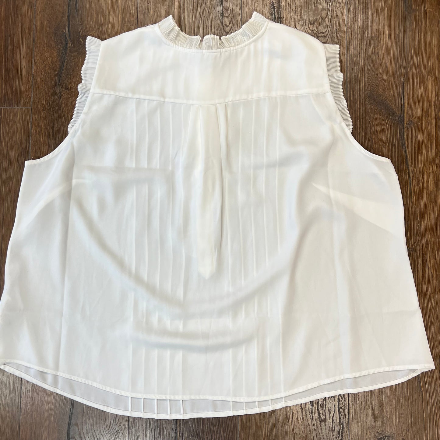 H & M ivory tanks SZ XXL