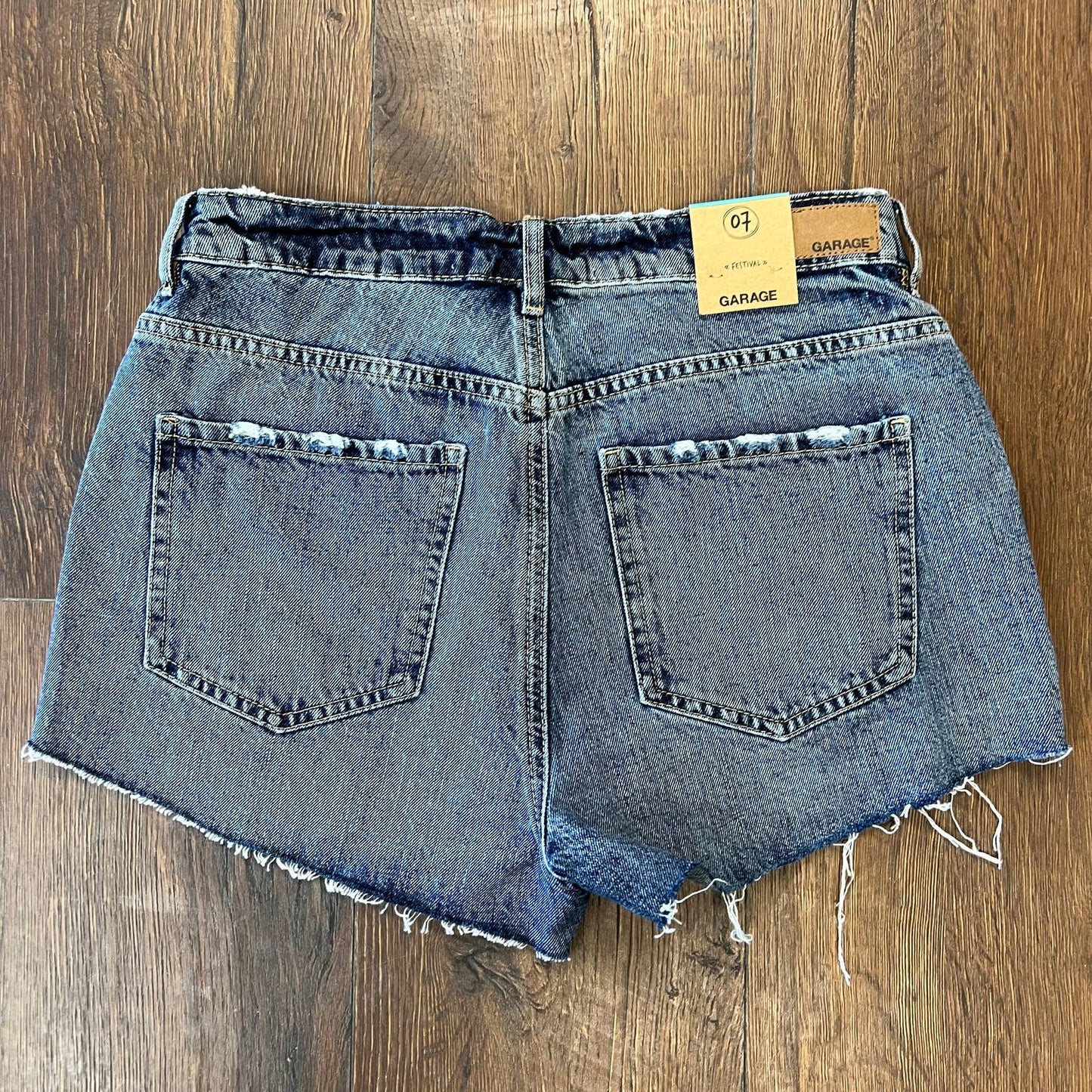 NWT Garage Festival Shorts SZ 7