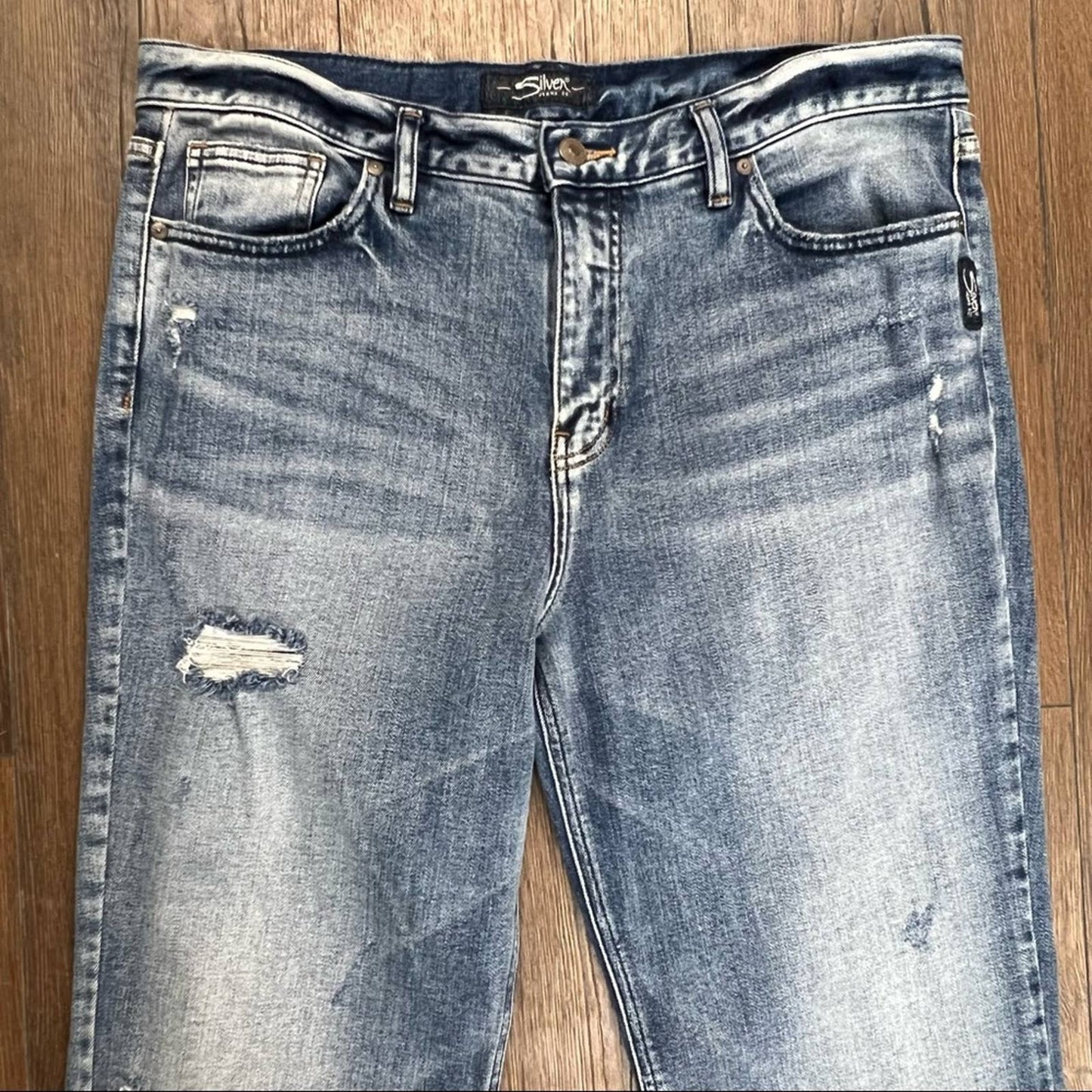 Silver jeans distressed vintage ankle straight SZ 32/12