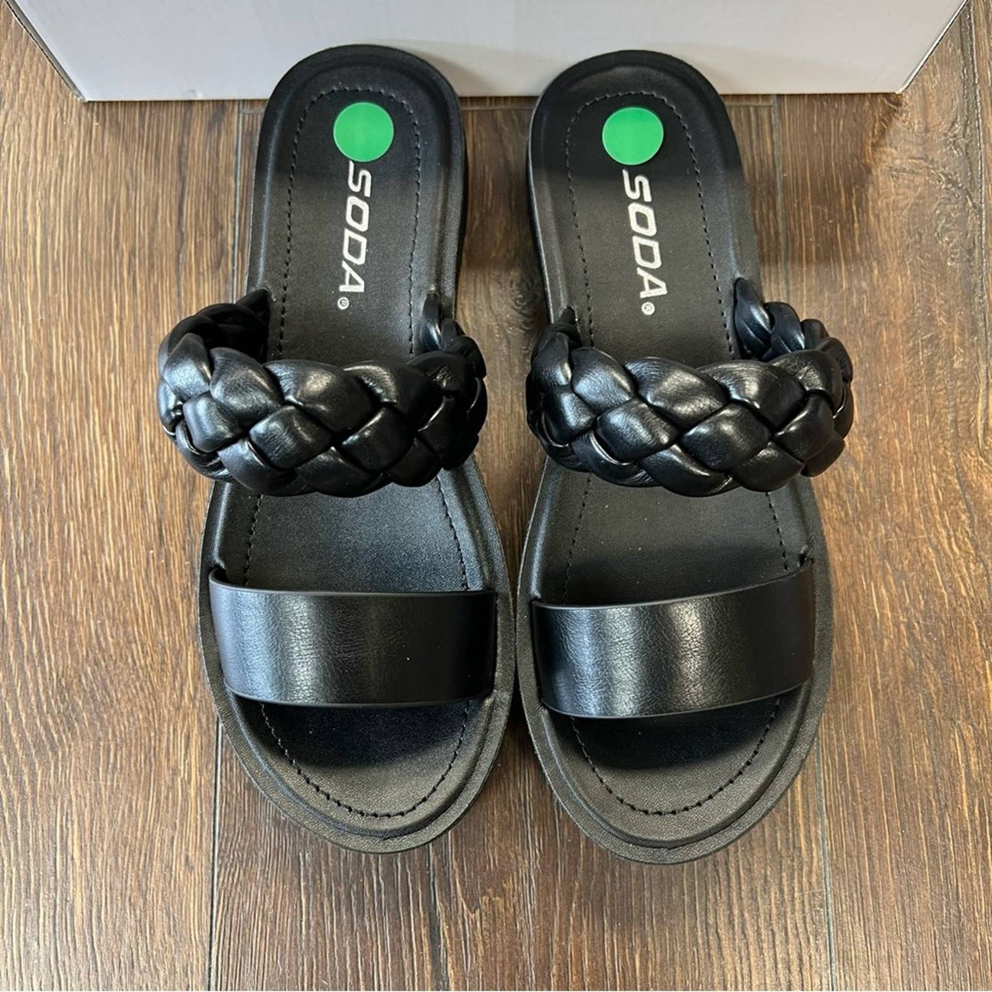 🆕 SODA slip on braided sandal SZ 7.5