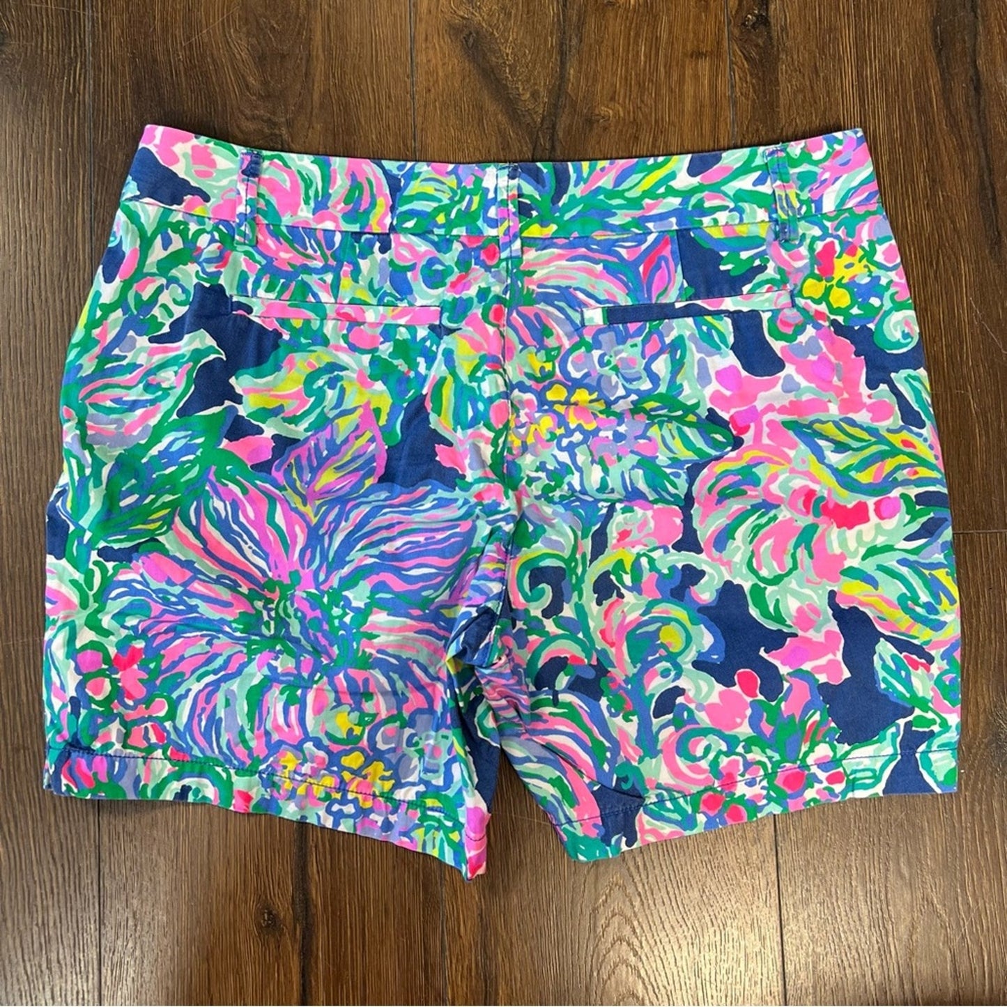 Lilly Pulitzer Blue Shorts Jayne Indigo Exotic Escapade Tropical SZ 8