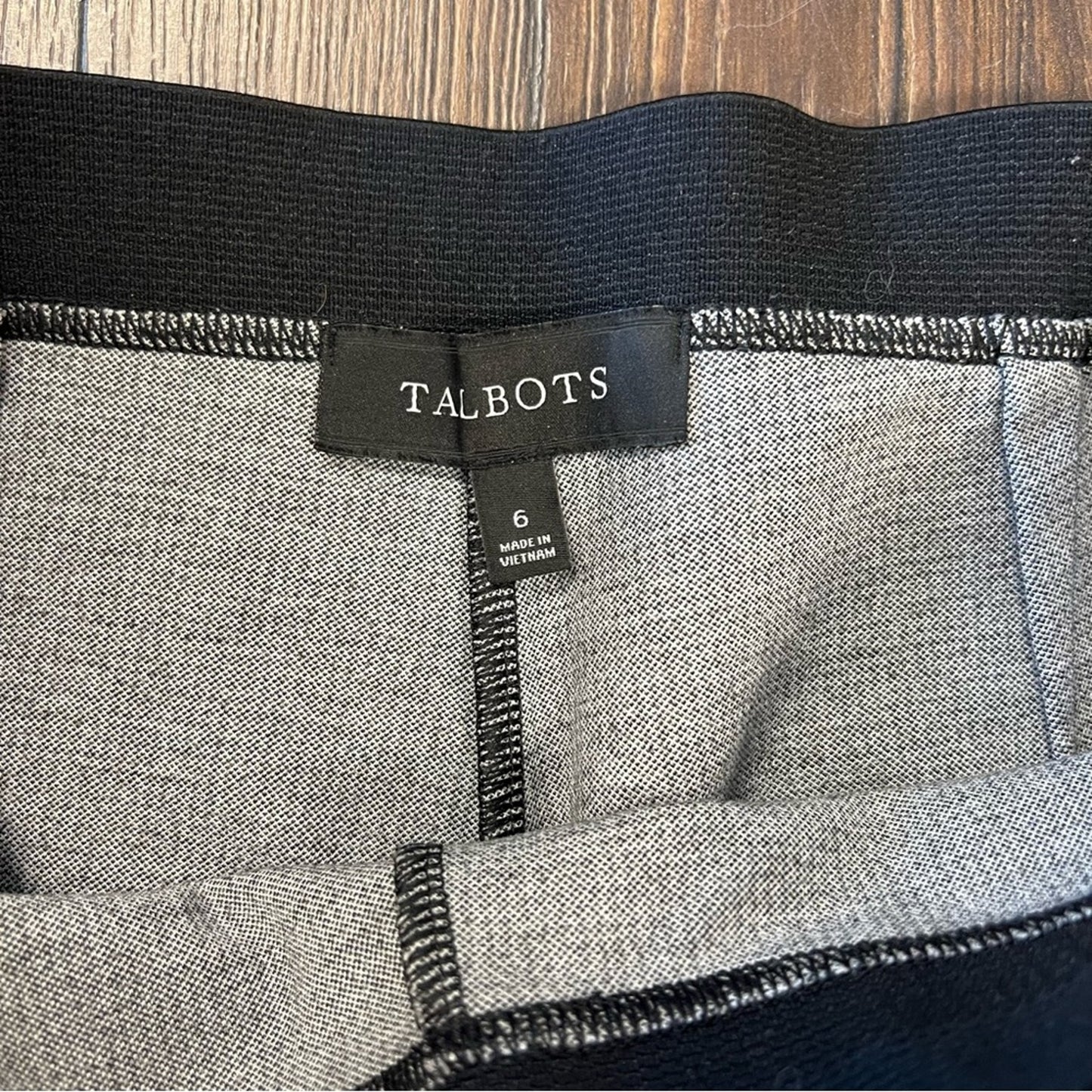 Talbots Soho Ankle Pant SZ 6