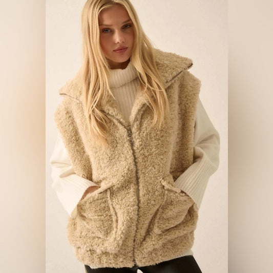 New Promesa Oatmeal‎ Fur Vest NWT SZ LG