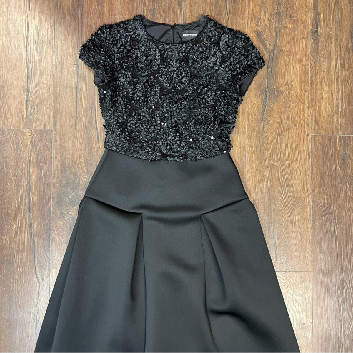 EMPORIO ARMANI Embellished bodice cocktail midi dress SZ 46‎
