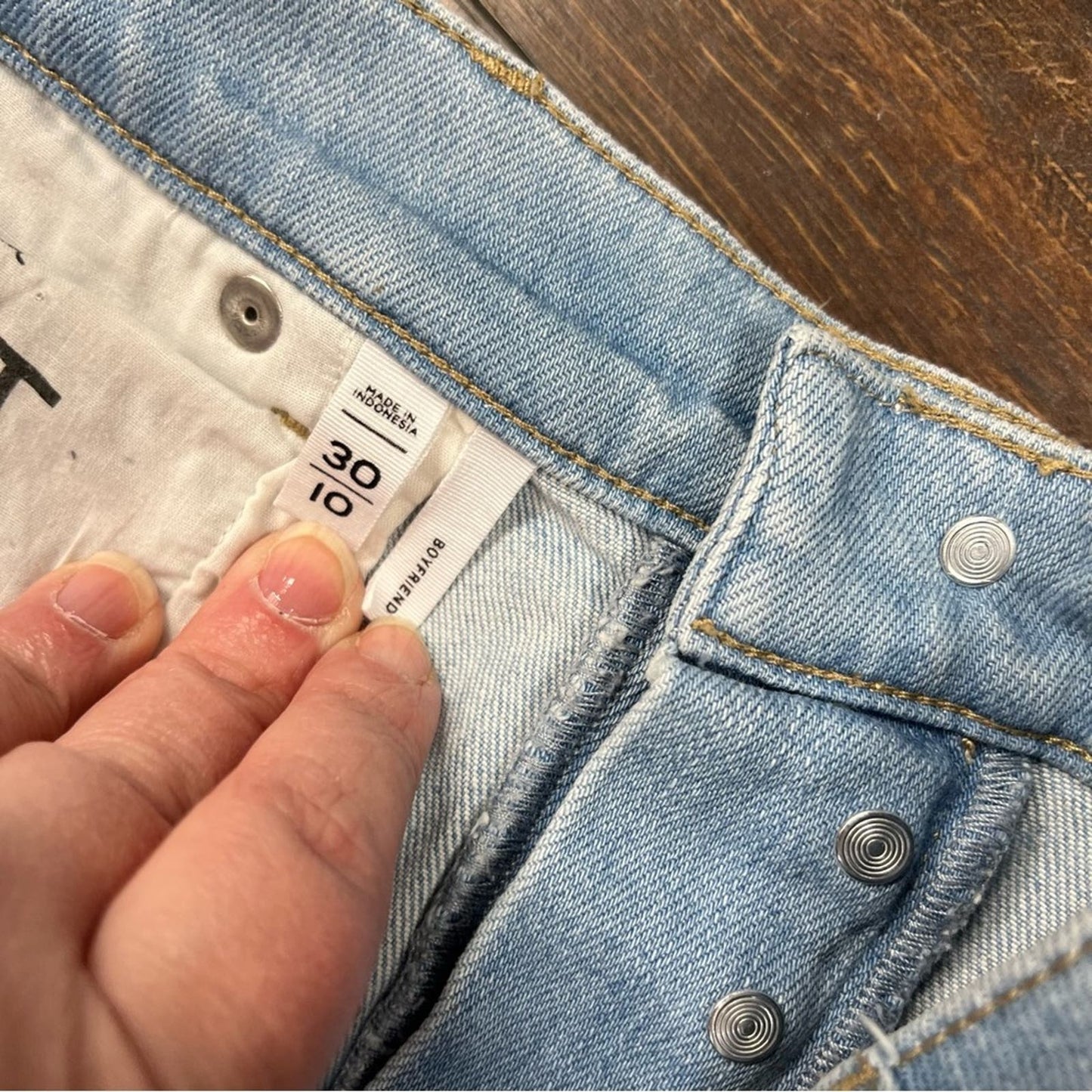 Loft light wash raw hem boyfriend Jean SZ 30/10
