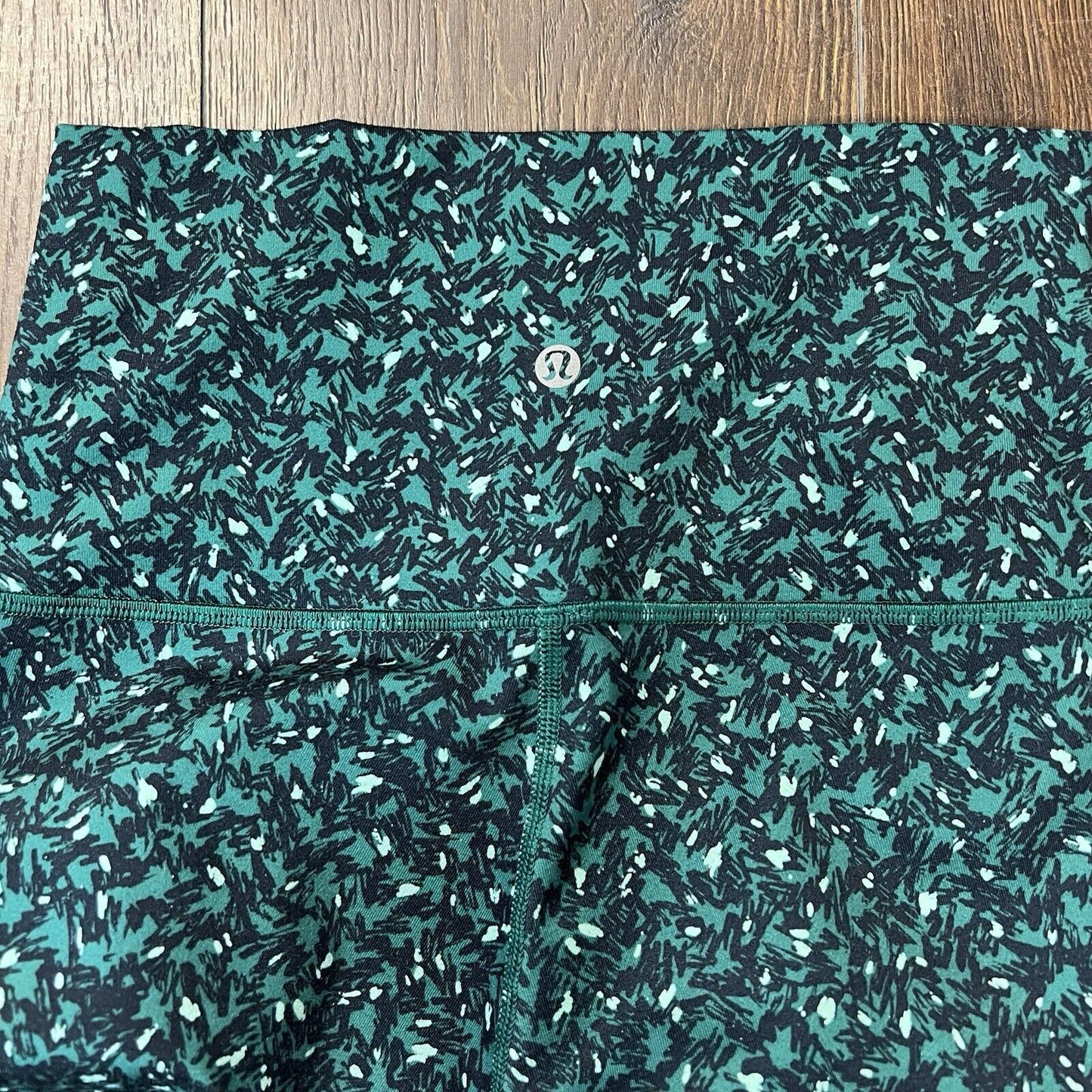 Lululemon Wunder Under Pant (Hi-Rise) Mountain Peaks Black Forage Teal 32” SZ 6