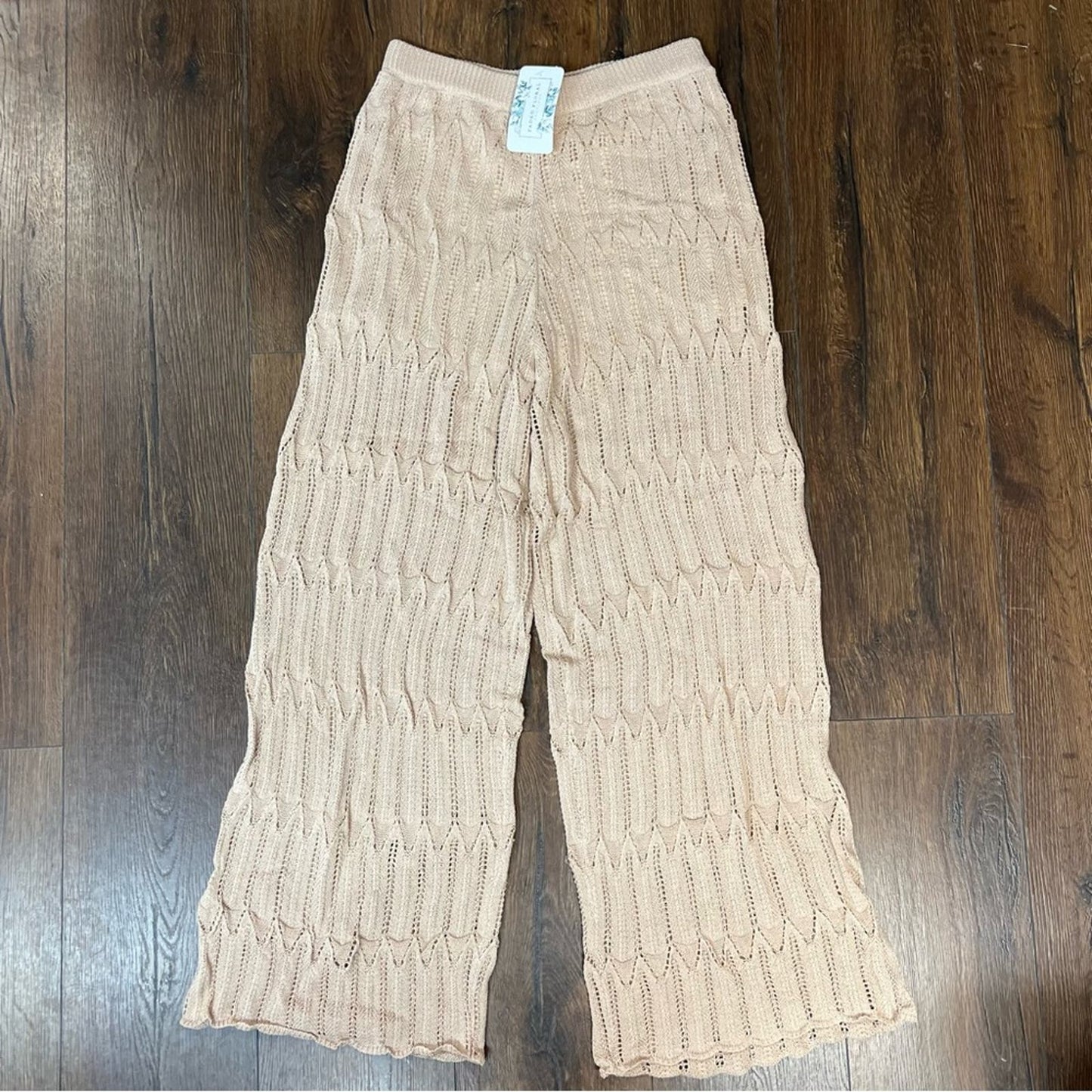 🆕 Faded floral boho bliss natural crocheted pants SZ LG