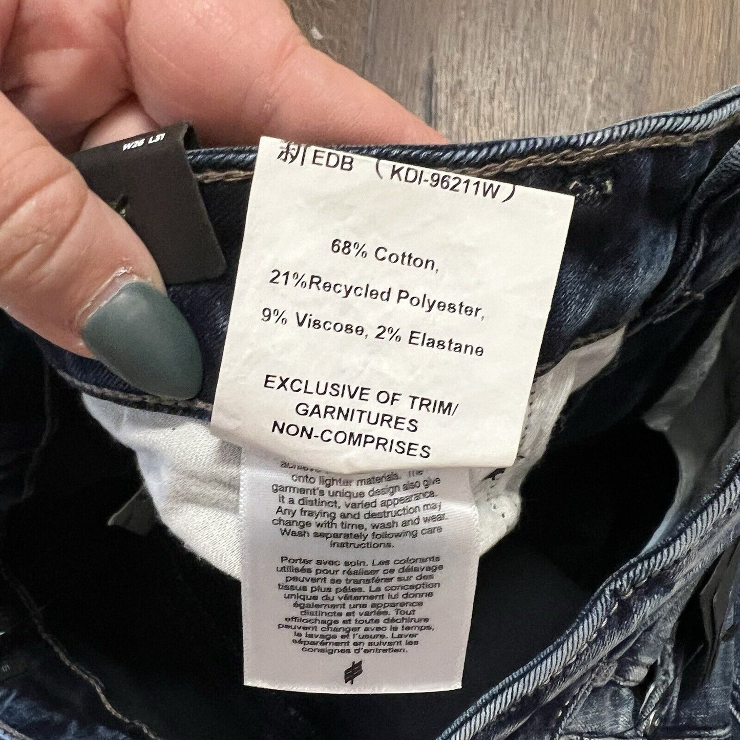 Silver Jeans Elyse Curvy Fit Mid Rise Straight Leg Jeans SZ 26/2