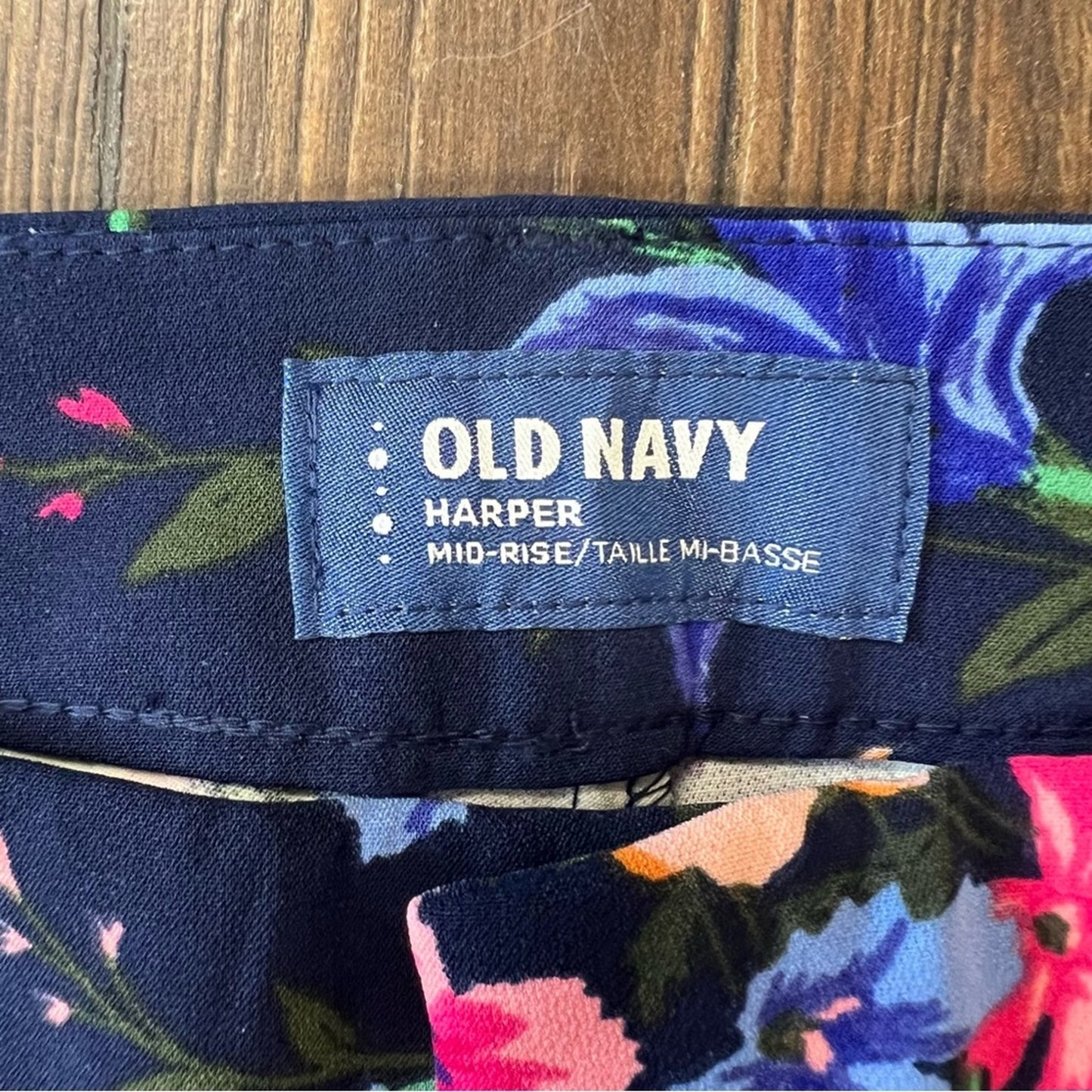 Old Navy, blue floral Harper pants SZ 4