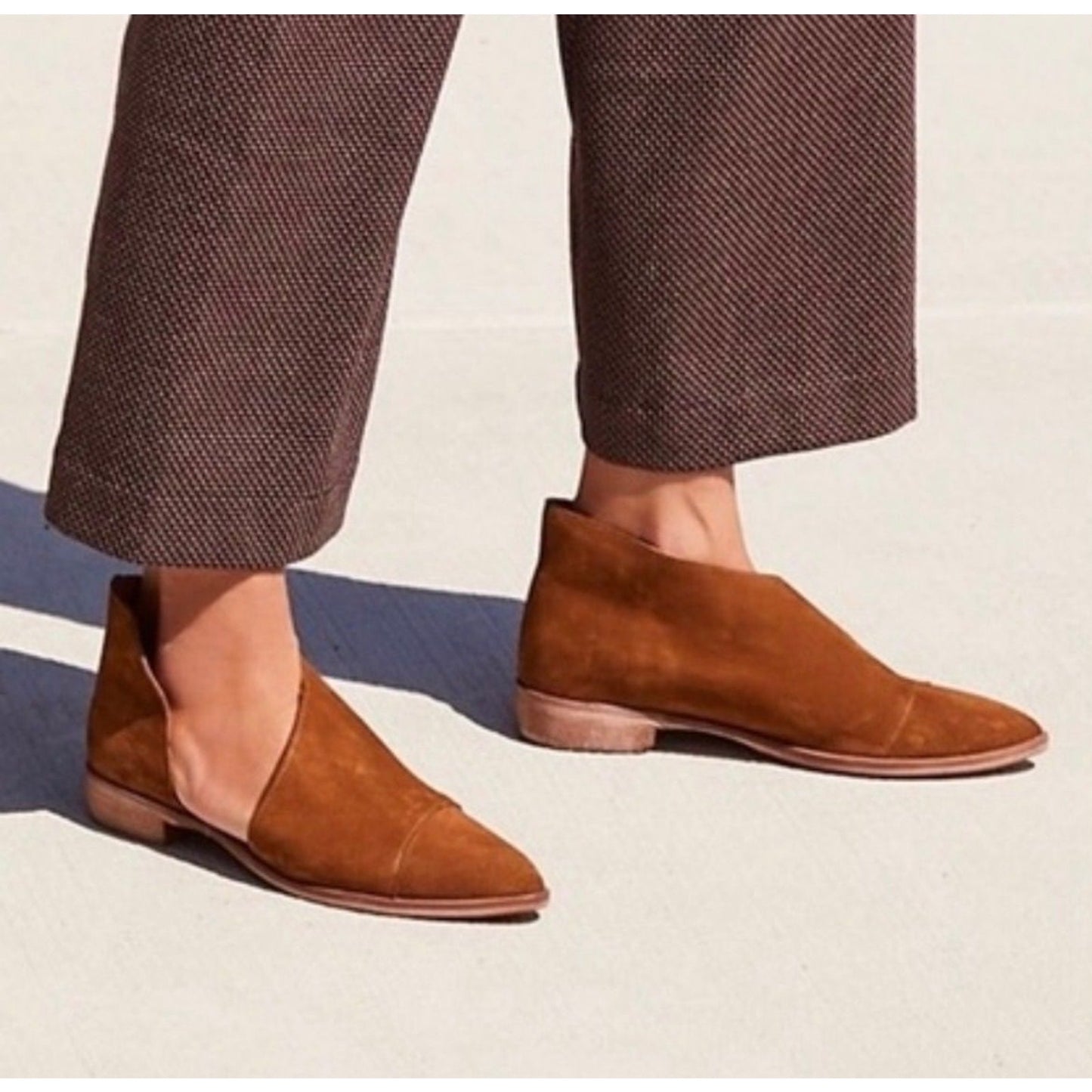 NEW FREE PEOPLE Royale Flat Brown Suede Leather Flat Shoes Cutout SZ 36