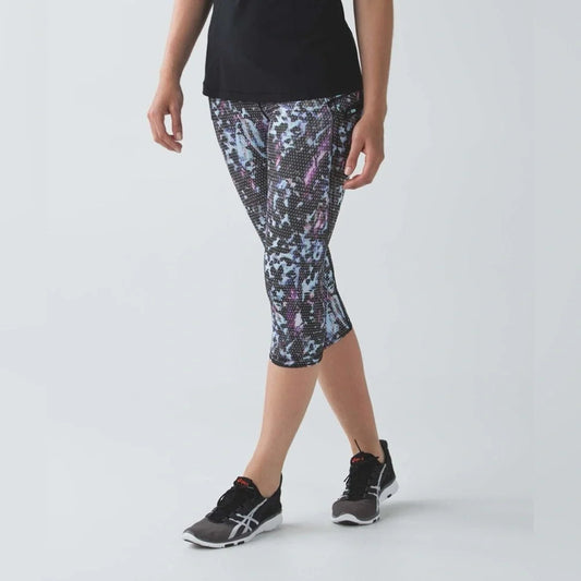 Lululemon‎ Top Speed Crop *Full-On luxe SZ 8
