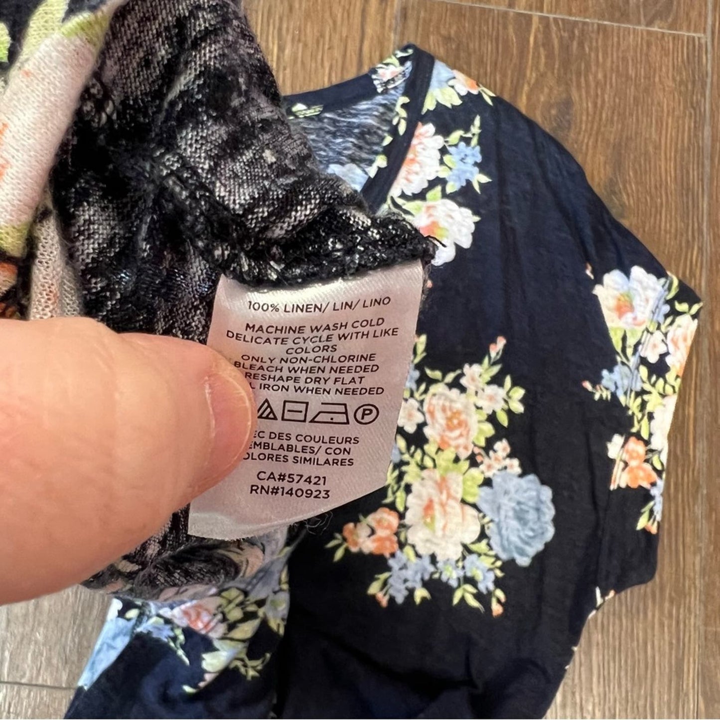 Ann Taylor Blossom Linen Tee SZ MED