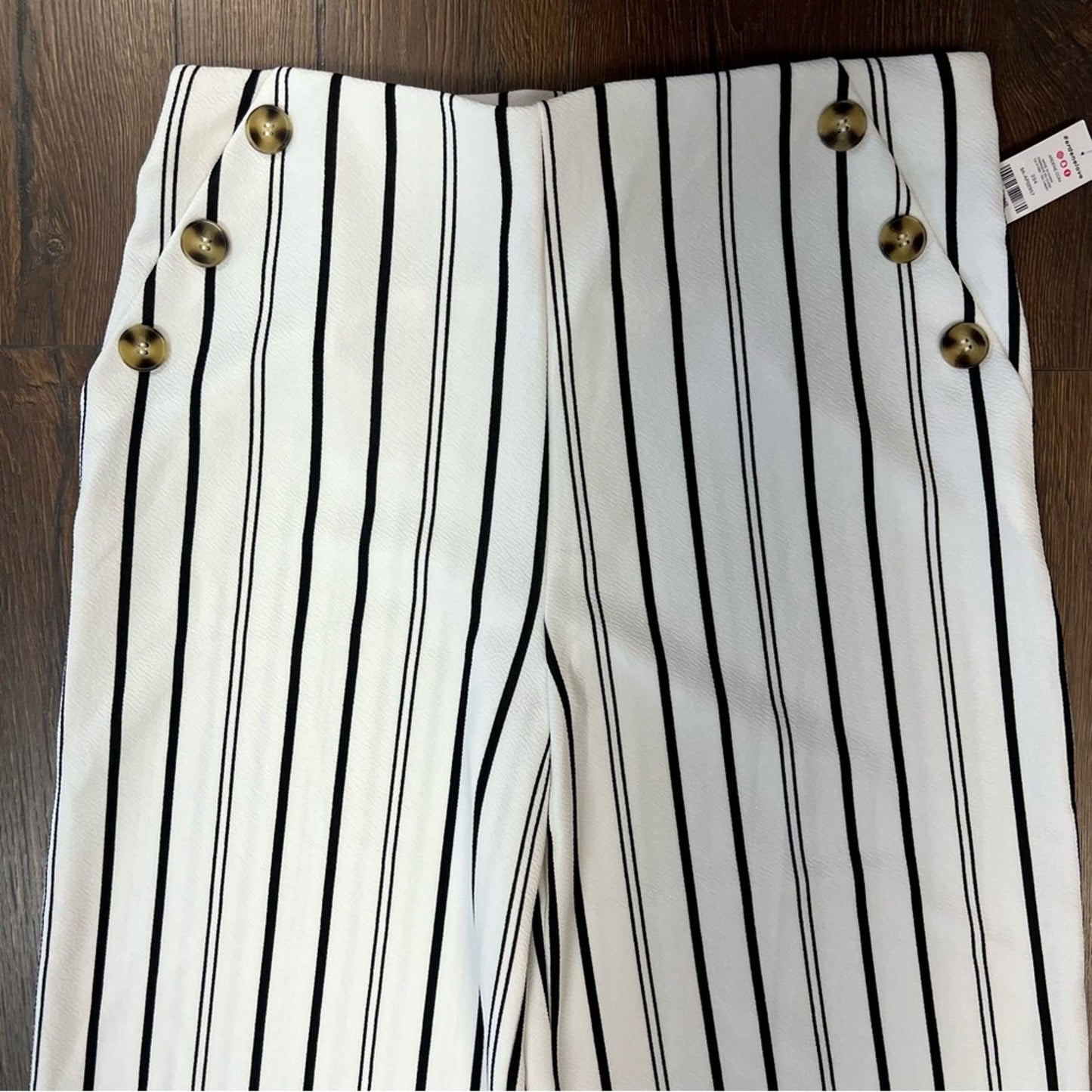 🆕 Ardene black and white sailor crop pants SZ LG