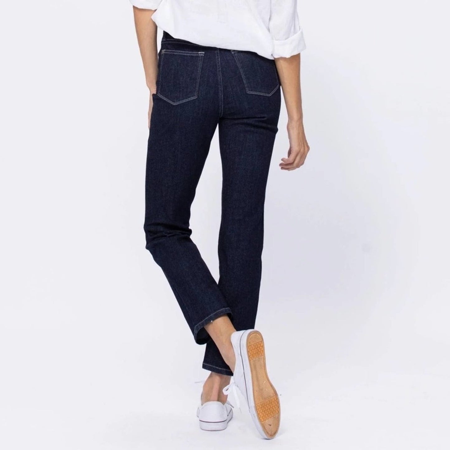 Judy Blue Indigo Blue High Rise Mom Fit SZ 1/25