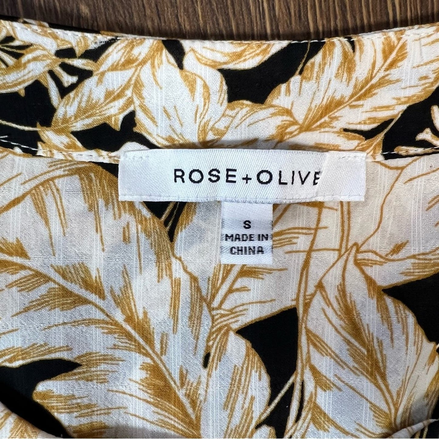 Rose + Olive tropical leaf blouse SZ SM
