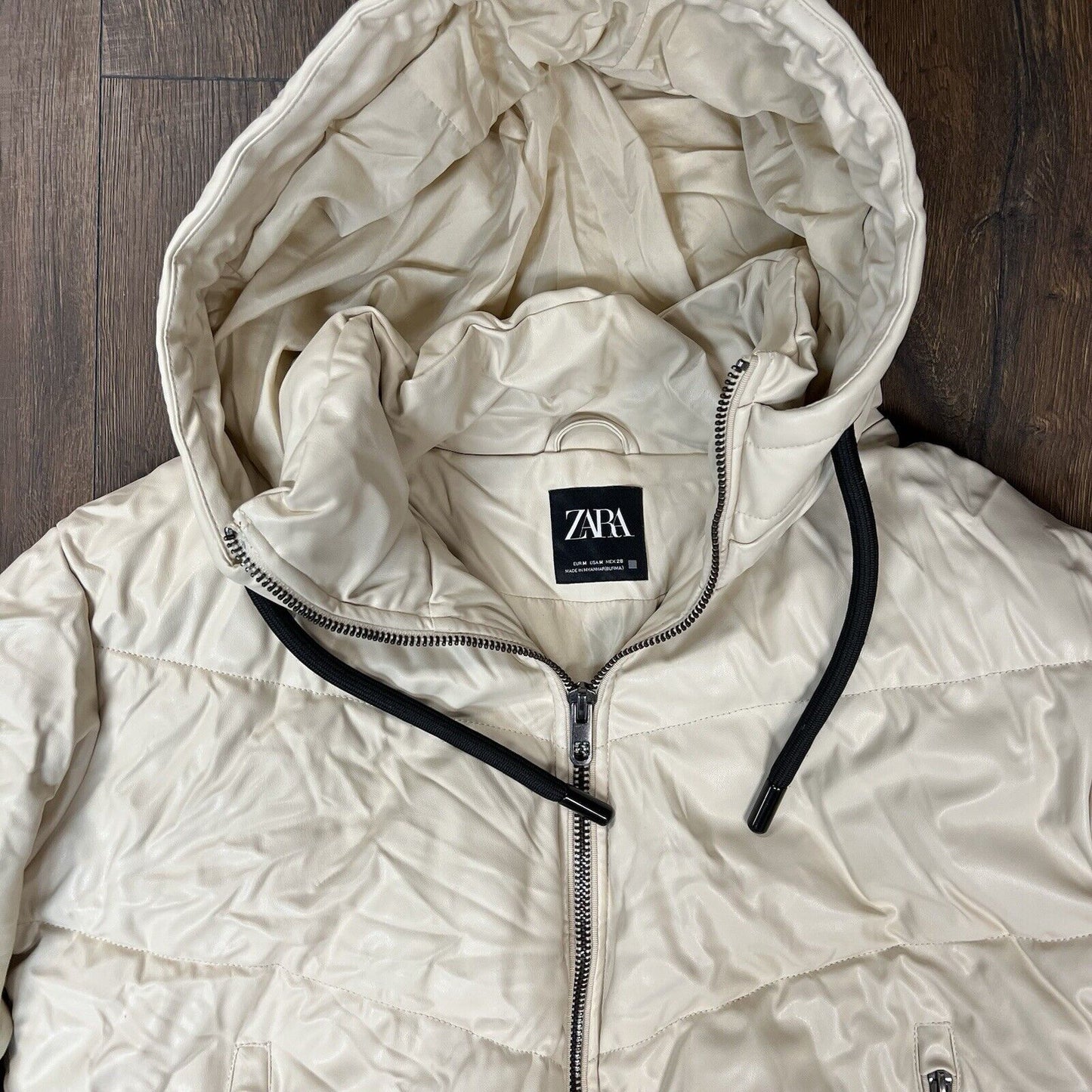 Zara Cream faux leather Puffer Jacket Size Med