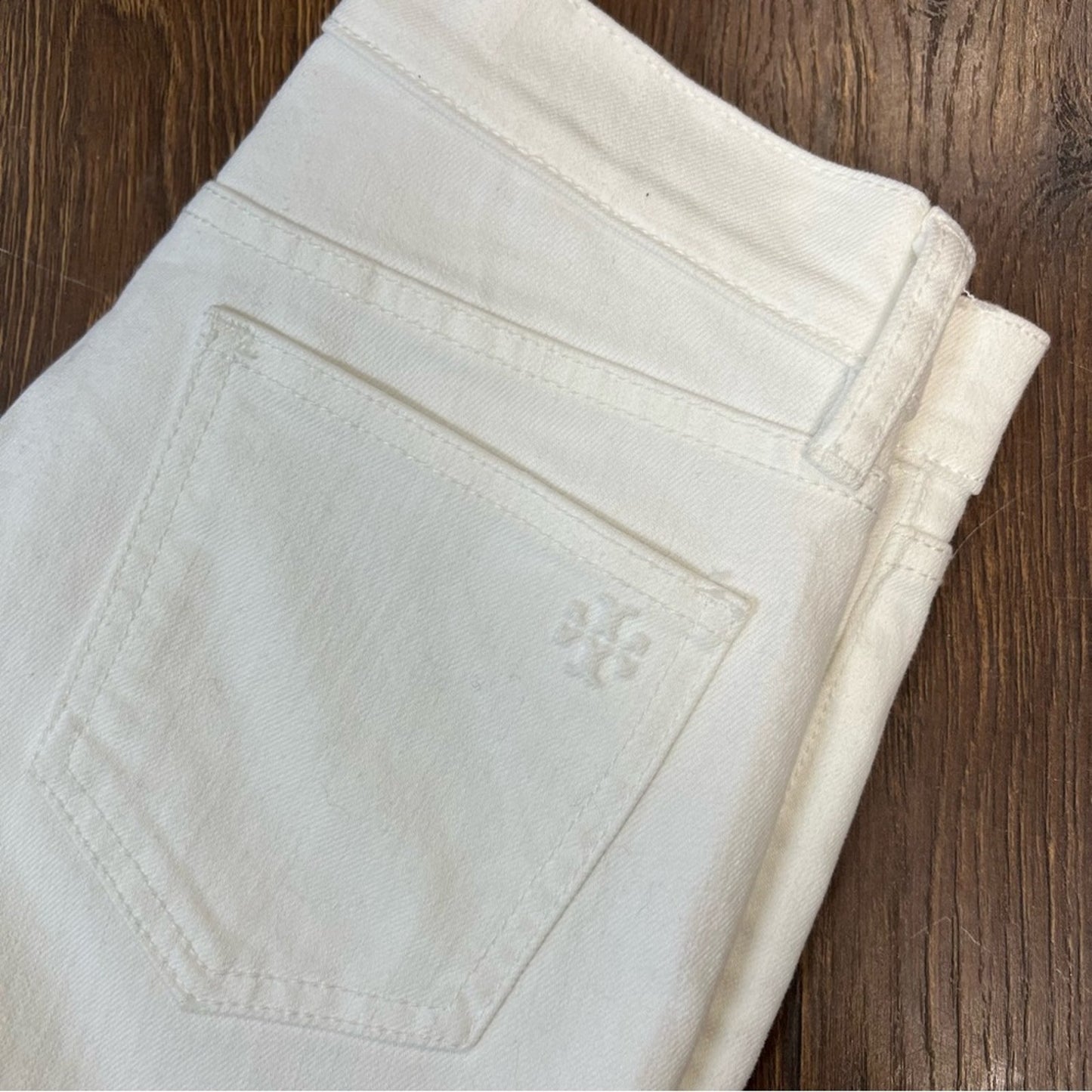 Tory Burch Keira Straight-Leg White Rinse Wash Jeans SZ 26/2