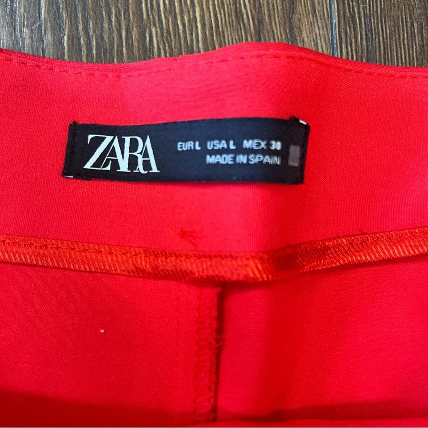 🆕 Zara red ruffle front skort SZ LG
