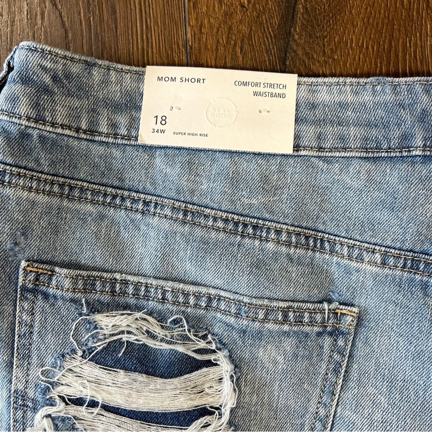 🆕 American Eagle mom shorts SZ 18