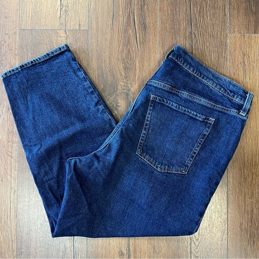 Old Navy extra high-rise sky high straight jeans SZ 20