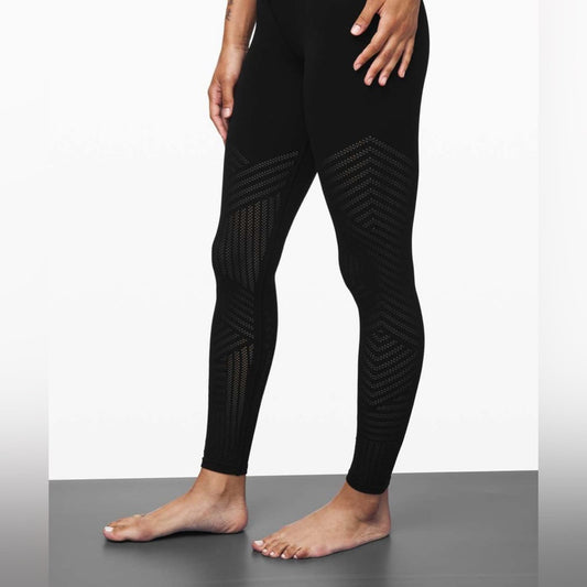 Lululemon Reveal Tight *Mesh Stripes SZ 8