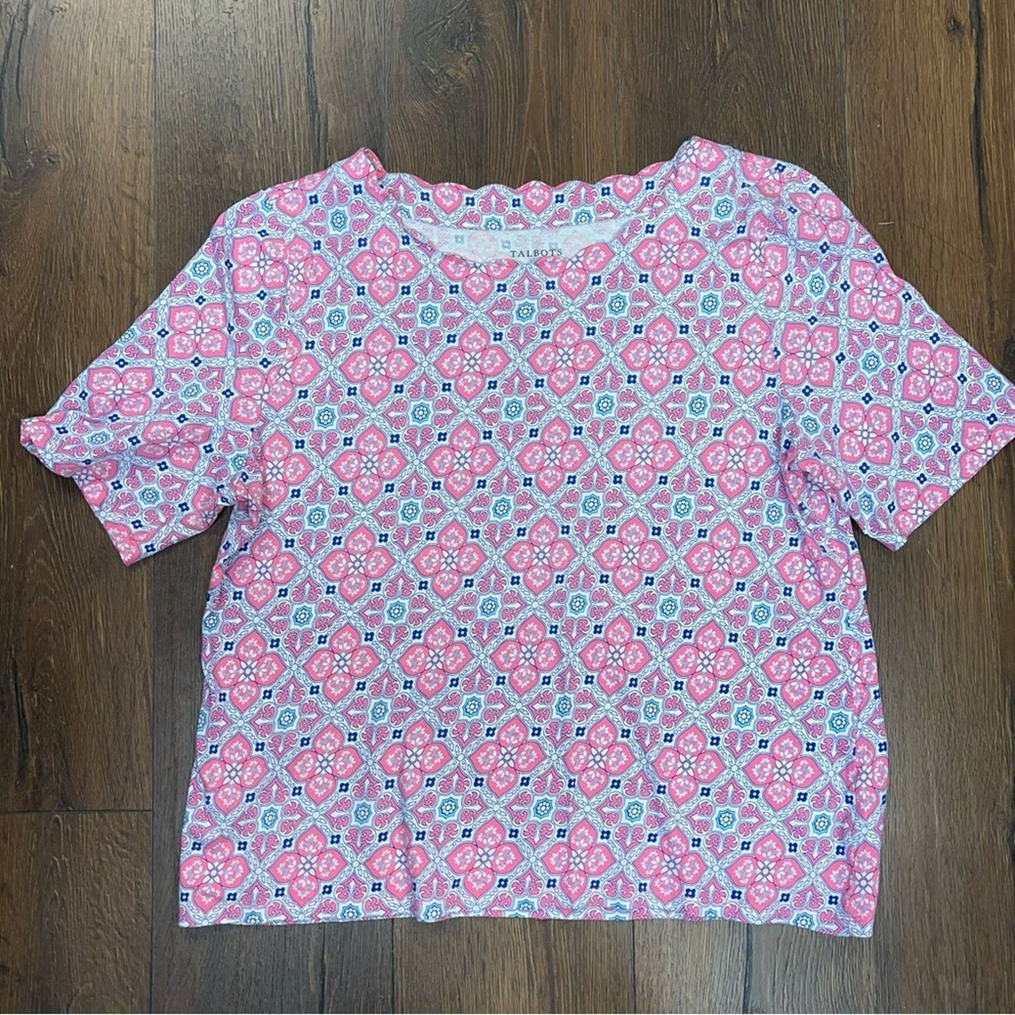 Talbots Pima cotton pink and blue scalloped neck tee SZ XL