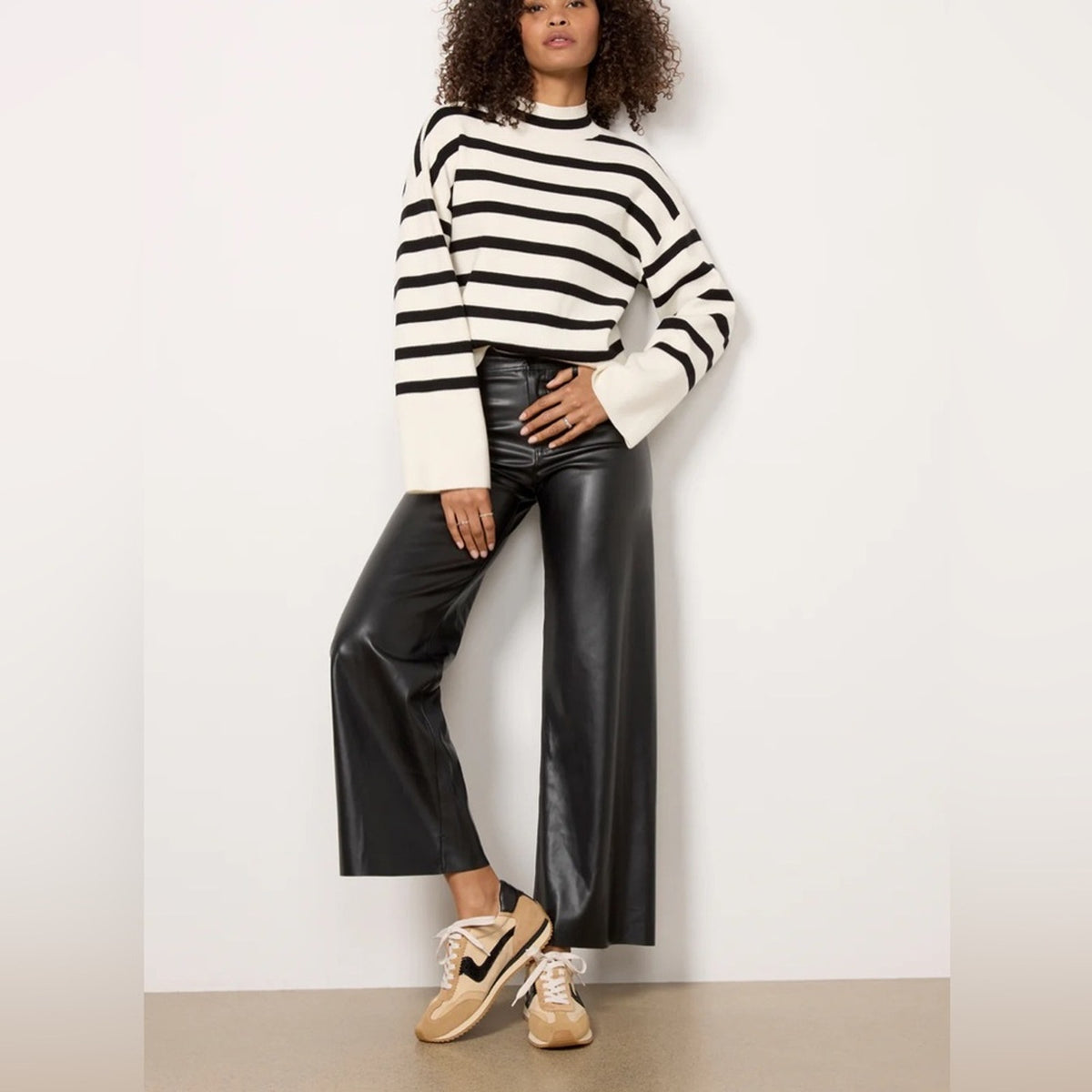 New Z Supply Rilynn Black Faux Leather Wide‎ Leg Pant NWT SZ XS