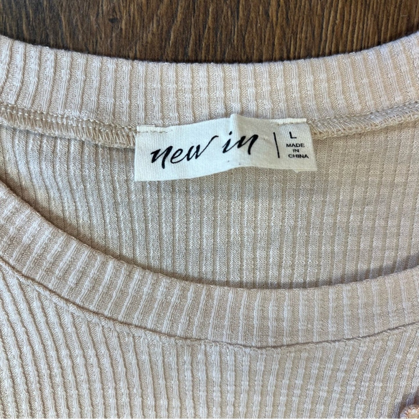 New In Tan Ruffle Tee SZ LG