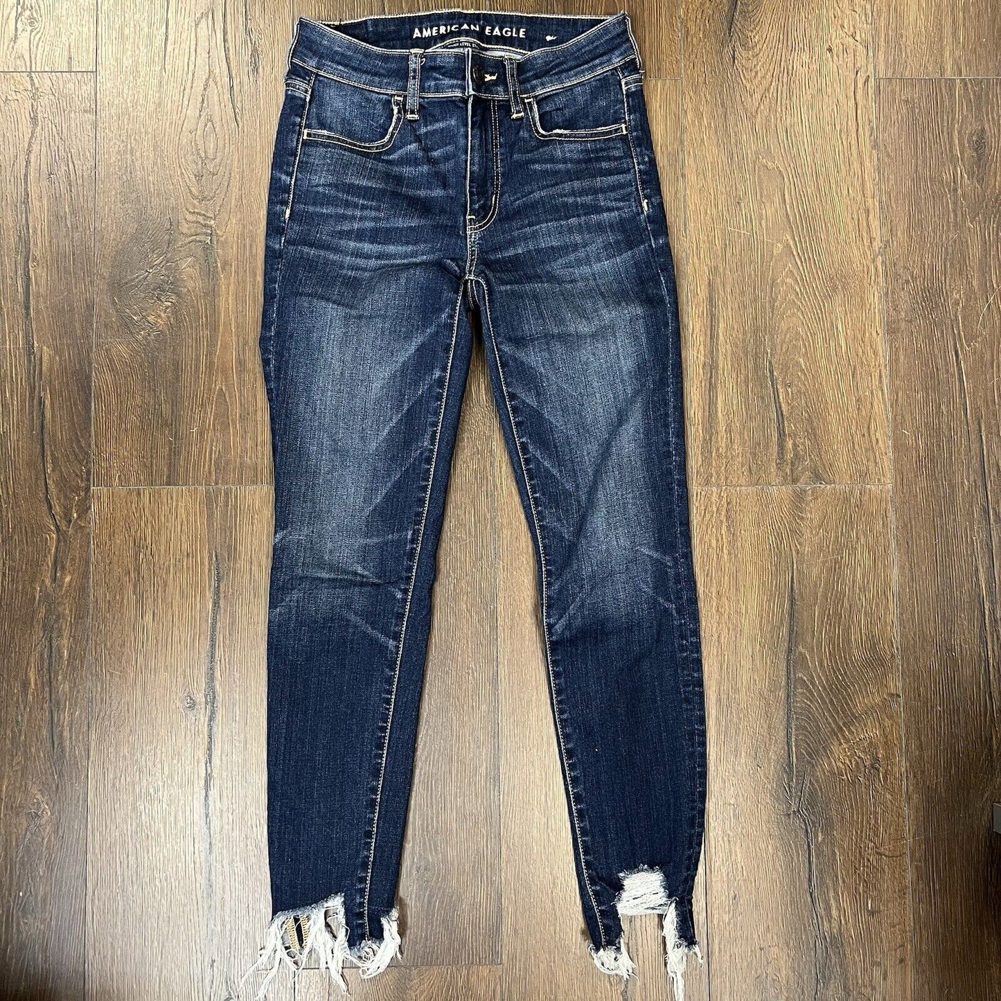American Eagle Raw Hem High Rise Jegging Crop Jean Women’s Size 2