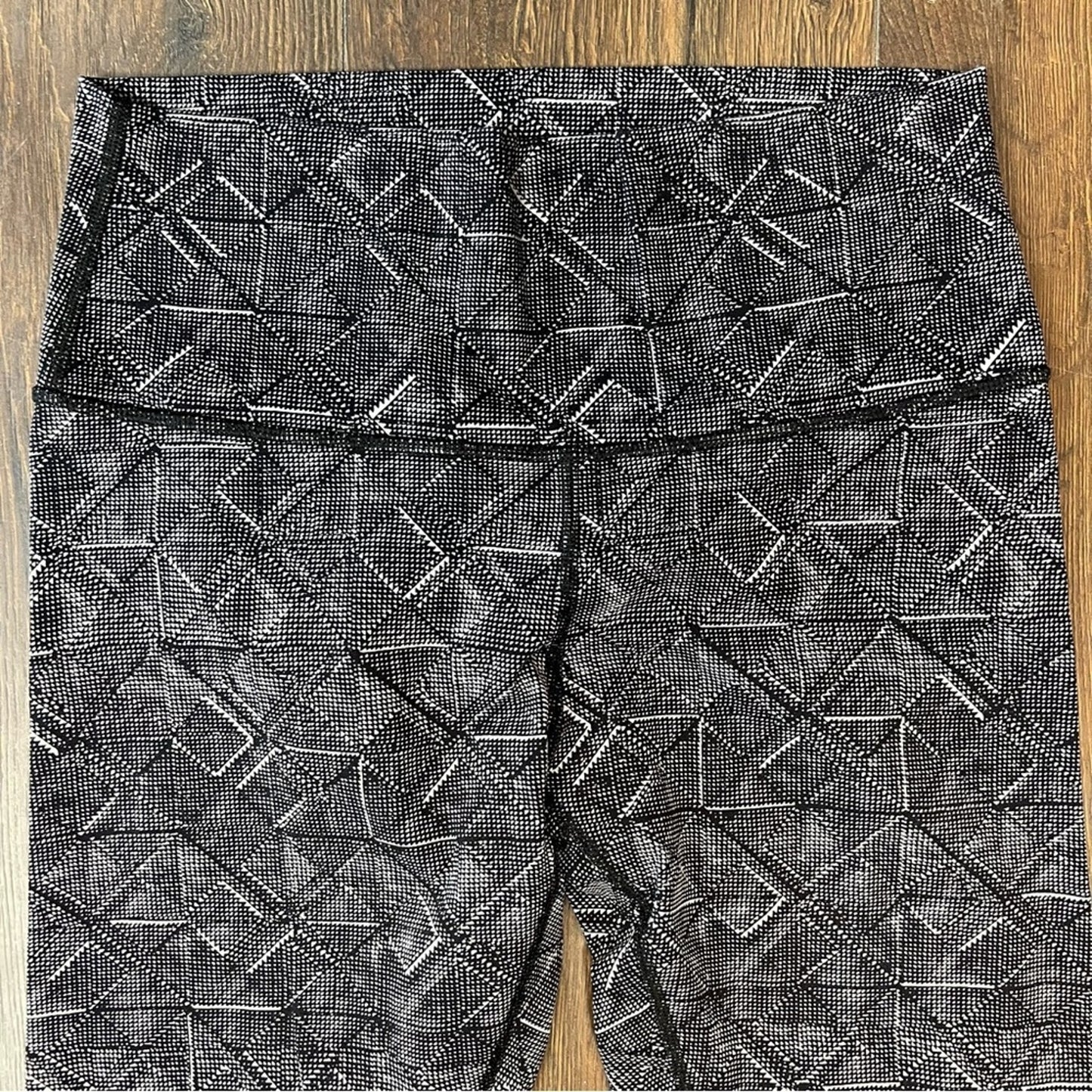 Lululemon Wunder Under Hi-Rise 7/8 Tight (Full-On Luxtreme 25”)‎ SZ 26” Waist