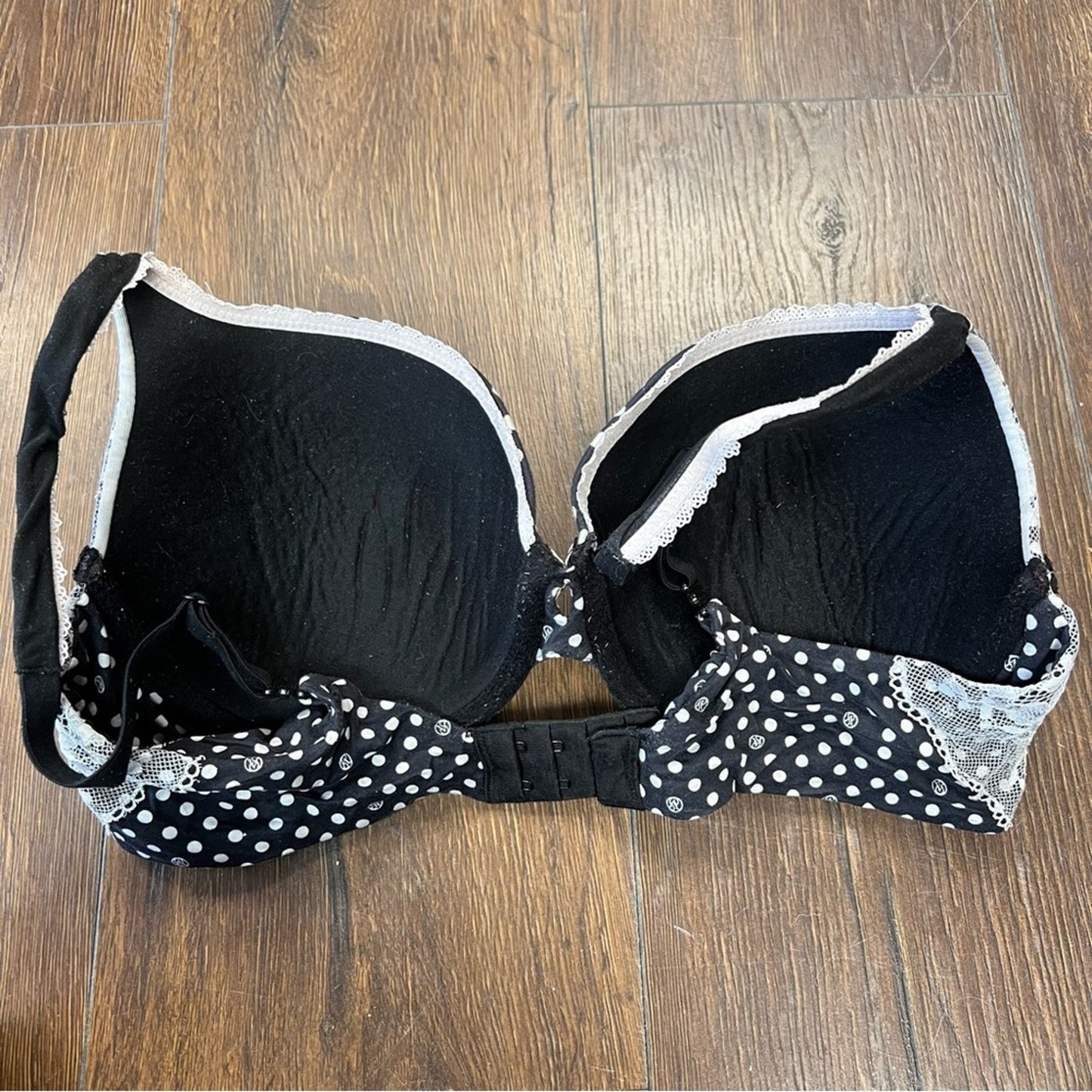 Victoria Secret Bra SZ 36D